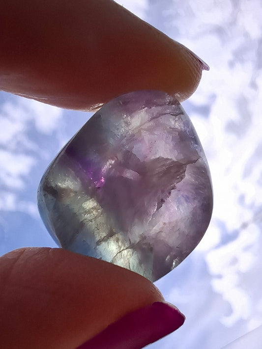 Fluorite, Tumble Stone, Crystal (Ref: T53)
