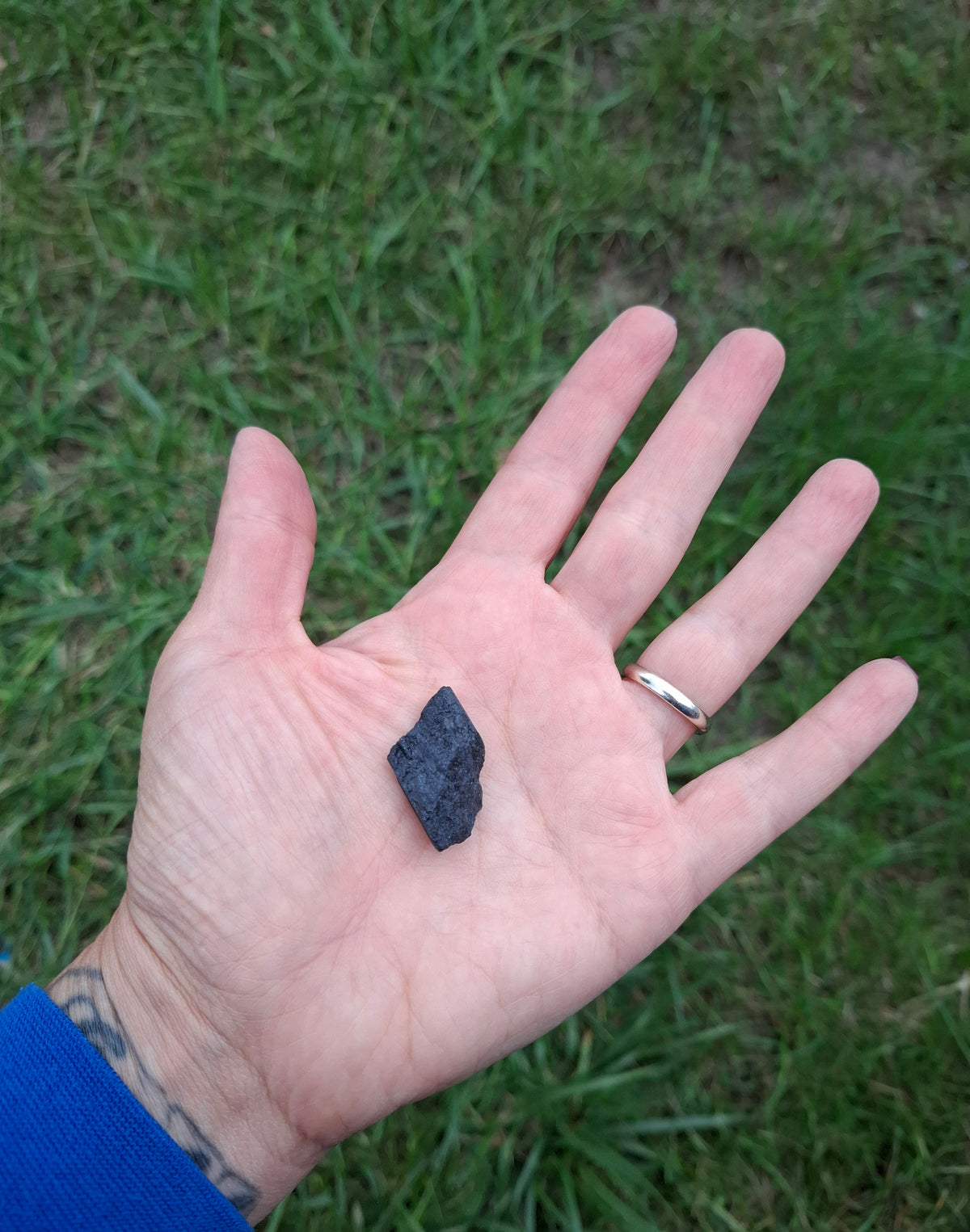 Black Tourmaline RAW, 5.84g, Crystal (Ref: RBT11)