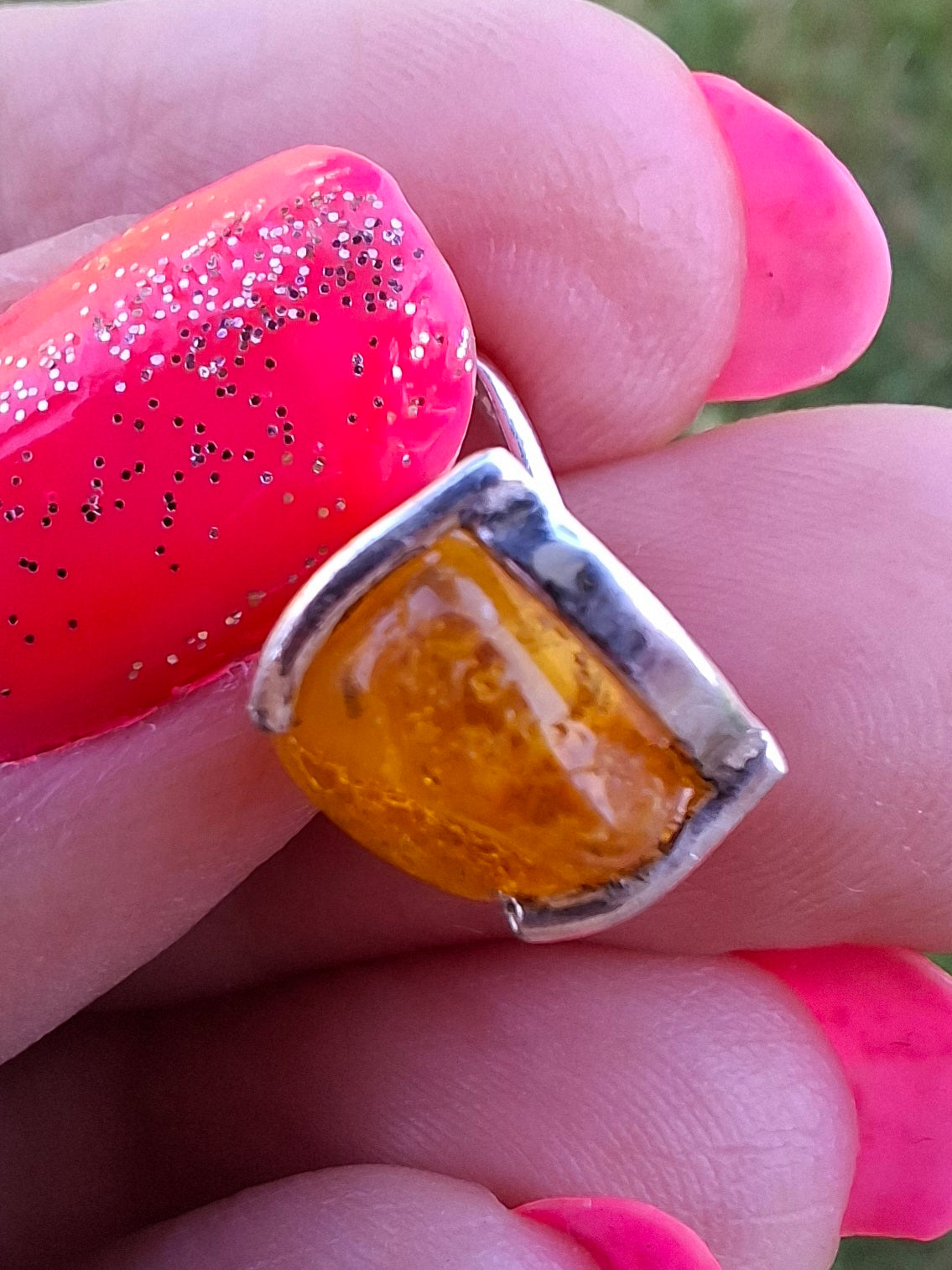 Baltic Amber Pendant, 925 Silver, Fossil (Ref: AP17)
