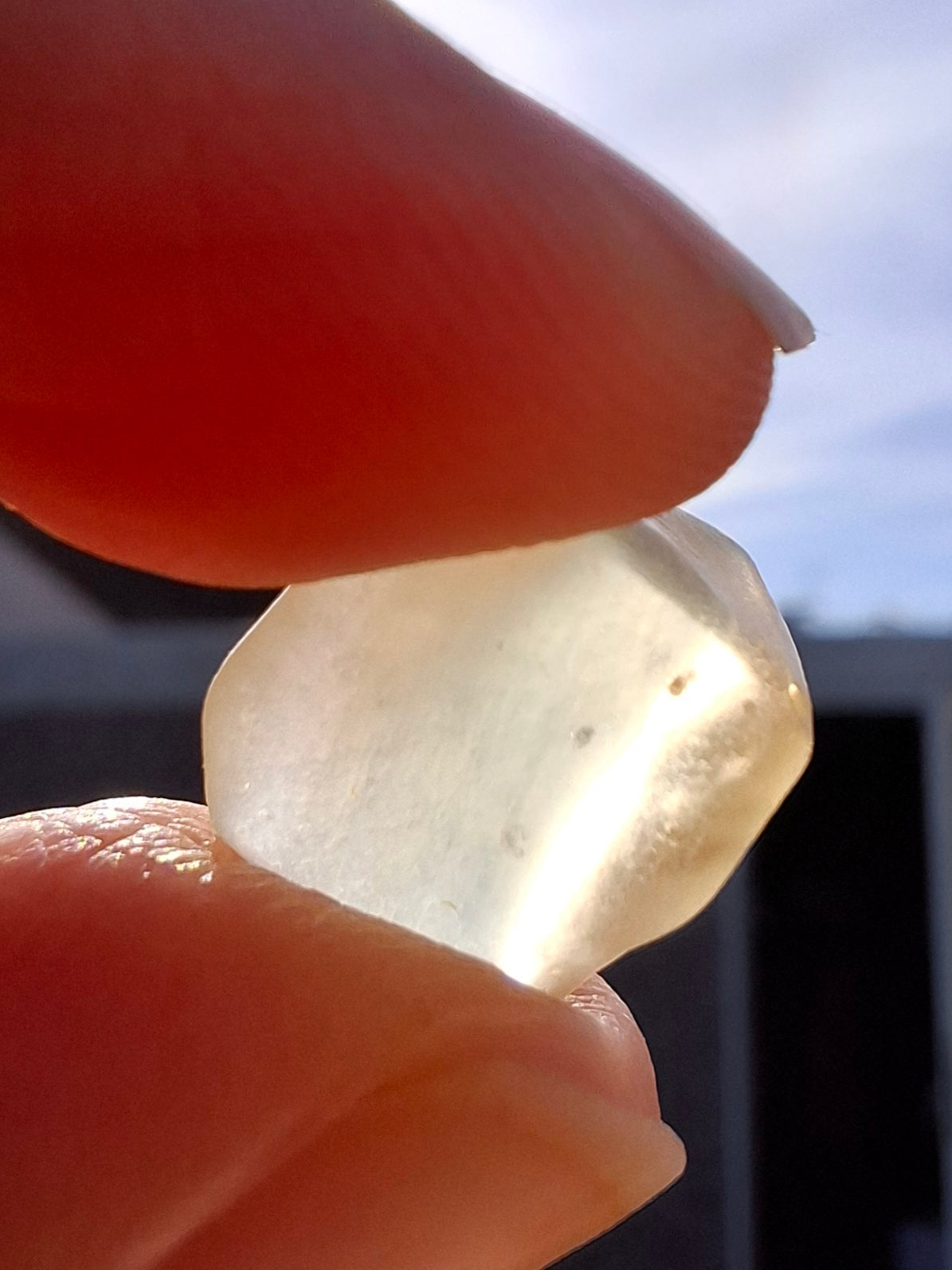 Libyan Desert Glass small Piece, 1.50g, Tektite (Ref: L1354)