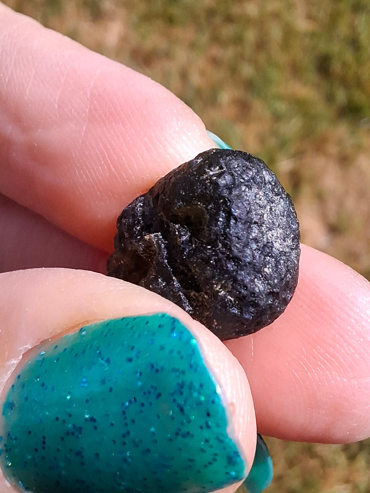 Moldavite Piece, 2.34g, Tektite (Ref: 1414)