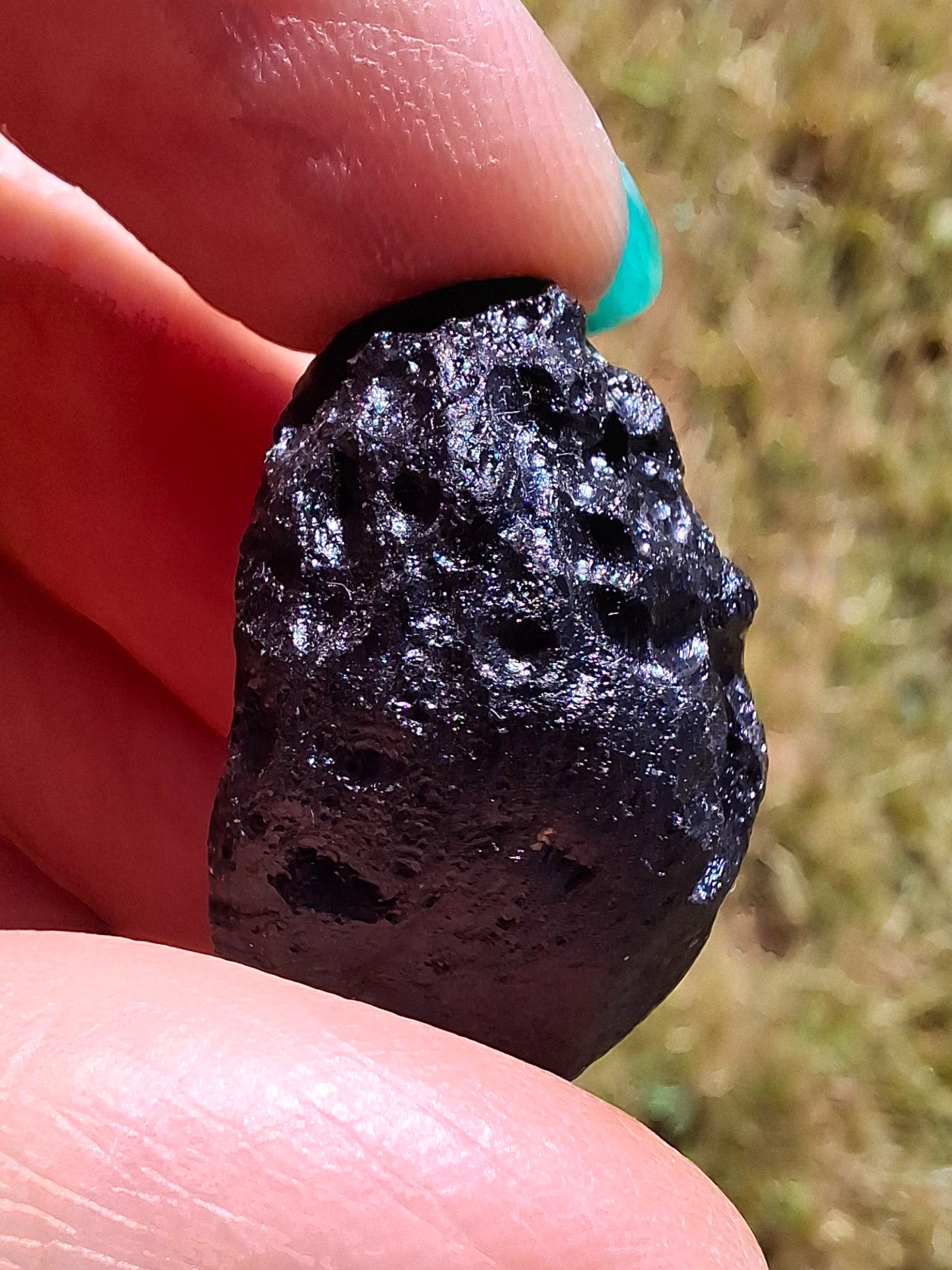 Guang Dong (Chinese), 10.55g, Tektite
