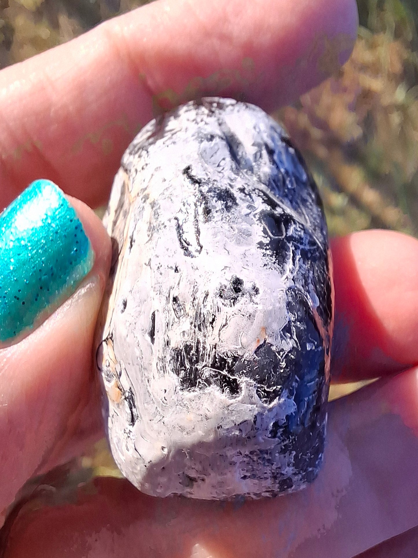 Apache Tear, Crystal (Ref: ApT2)