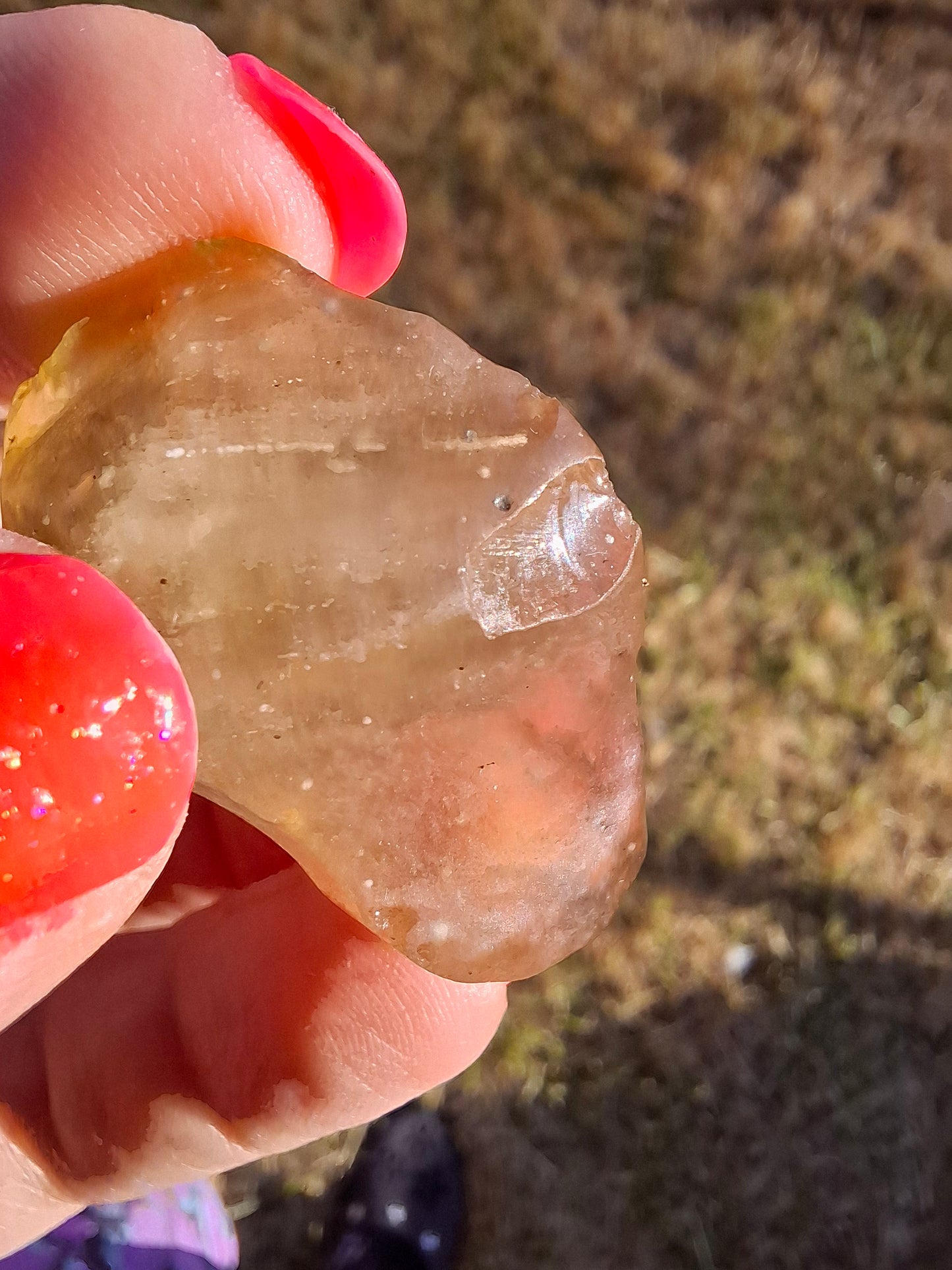 Libyan Desert Glass (darker) Piece, 12.00g, Tektite (Ref: L1377)