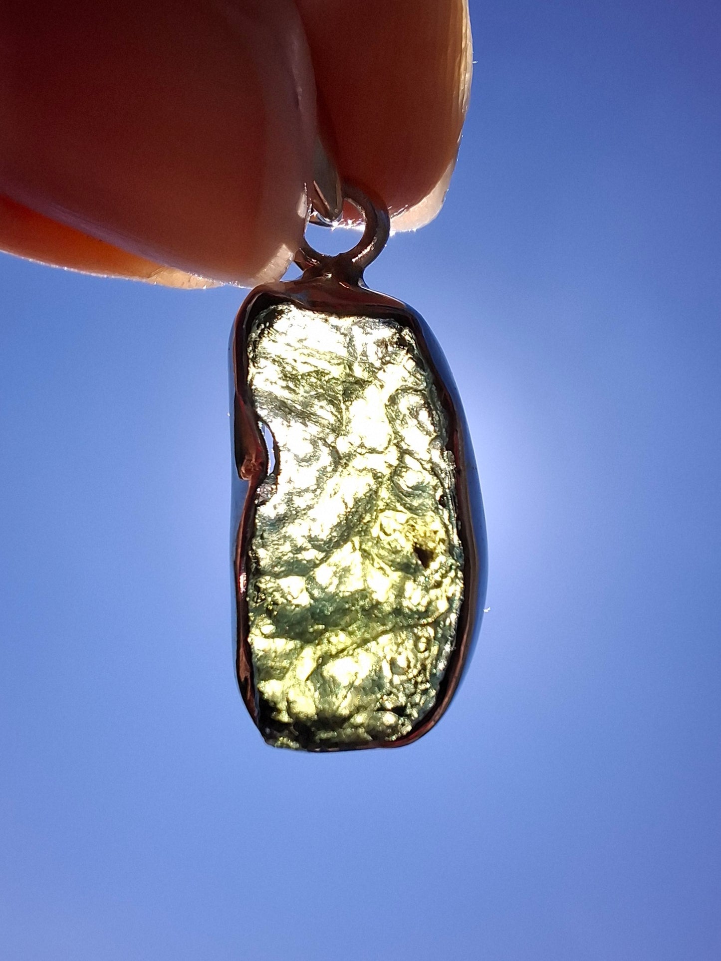 Moldavite Pendant, 925 Silver, Tektite (Ref: P16)