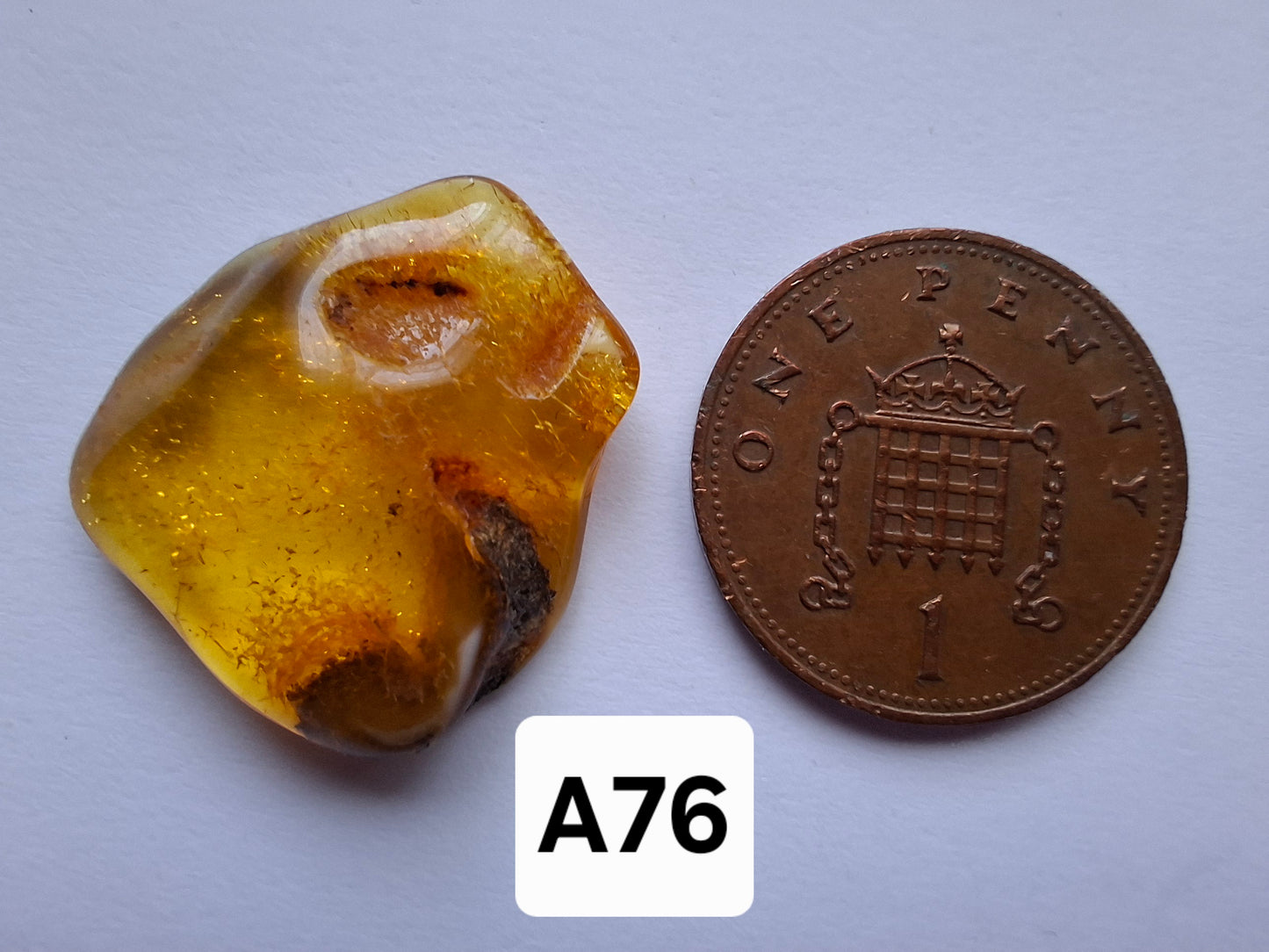 Baltic Amber, 1.45g, Fossil (Ref: A76)