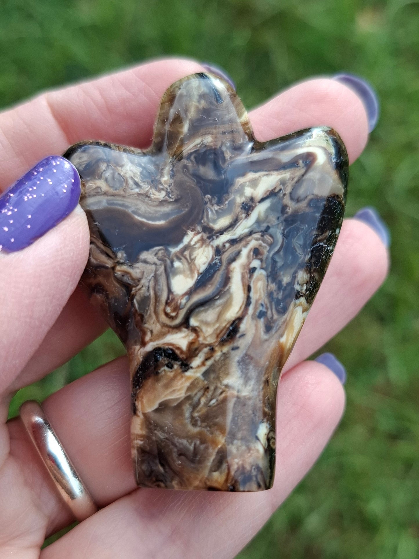 Red Amber Angel, 15.65g, Carving, Fossil (Ref: AA4)