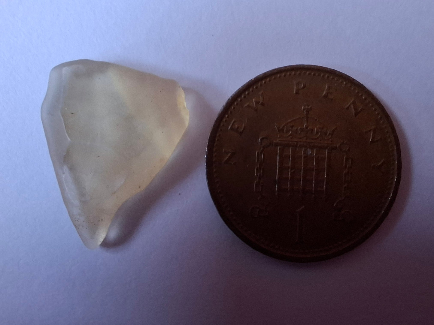 Libyan Desert Glass small Piece, 1.10g, Tektite (Ref: L1349)