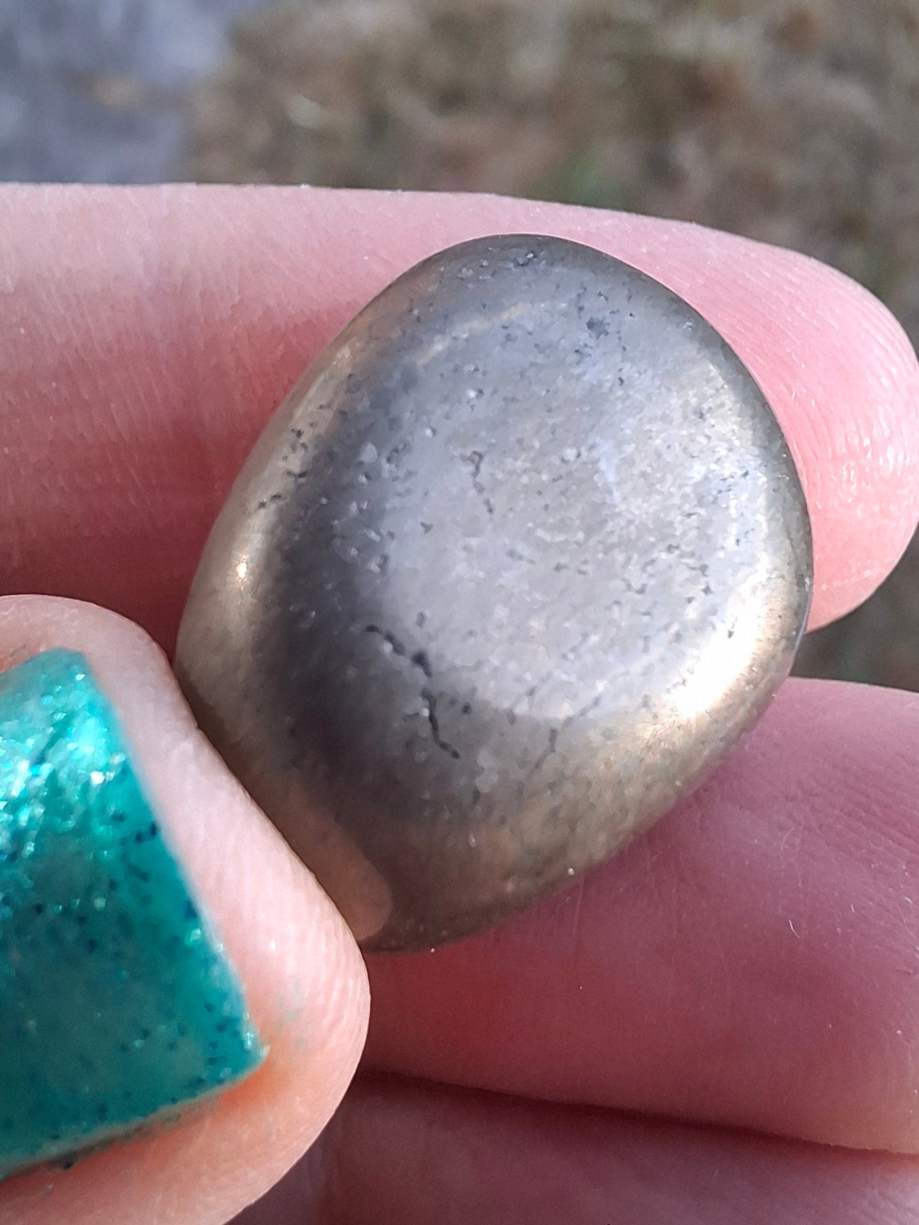 Apache Gold Tumble Stone, Crystal (Ref: T231)