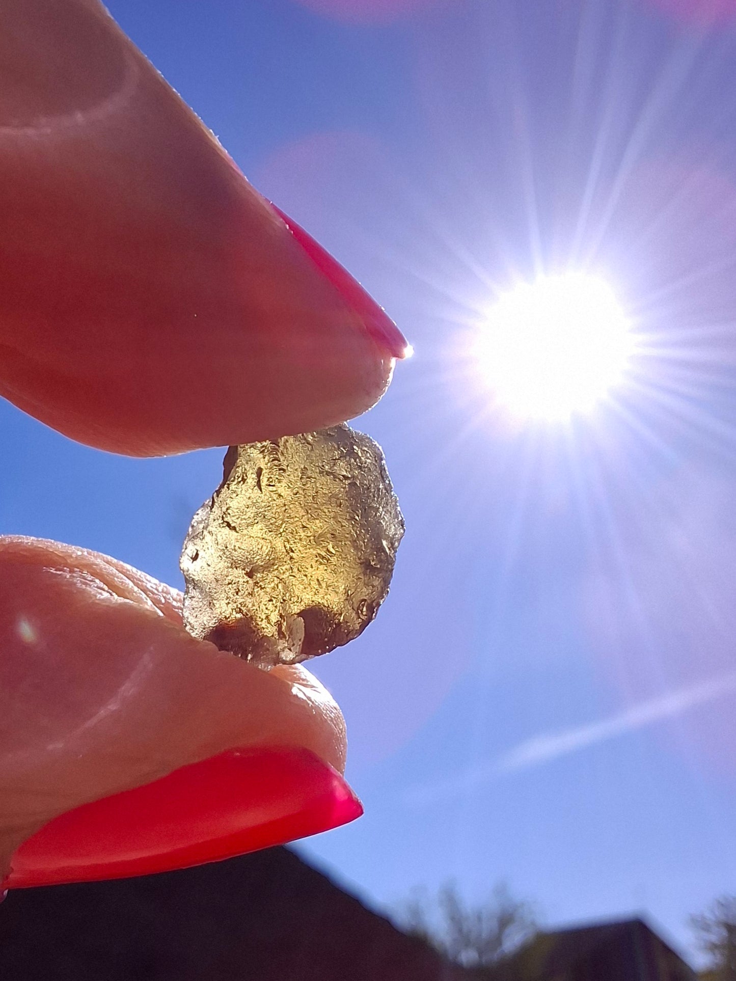 Moldavite Piece, 0.80g, Tektite (Ref: 1402)