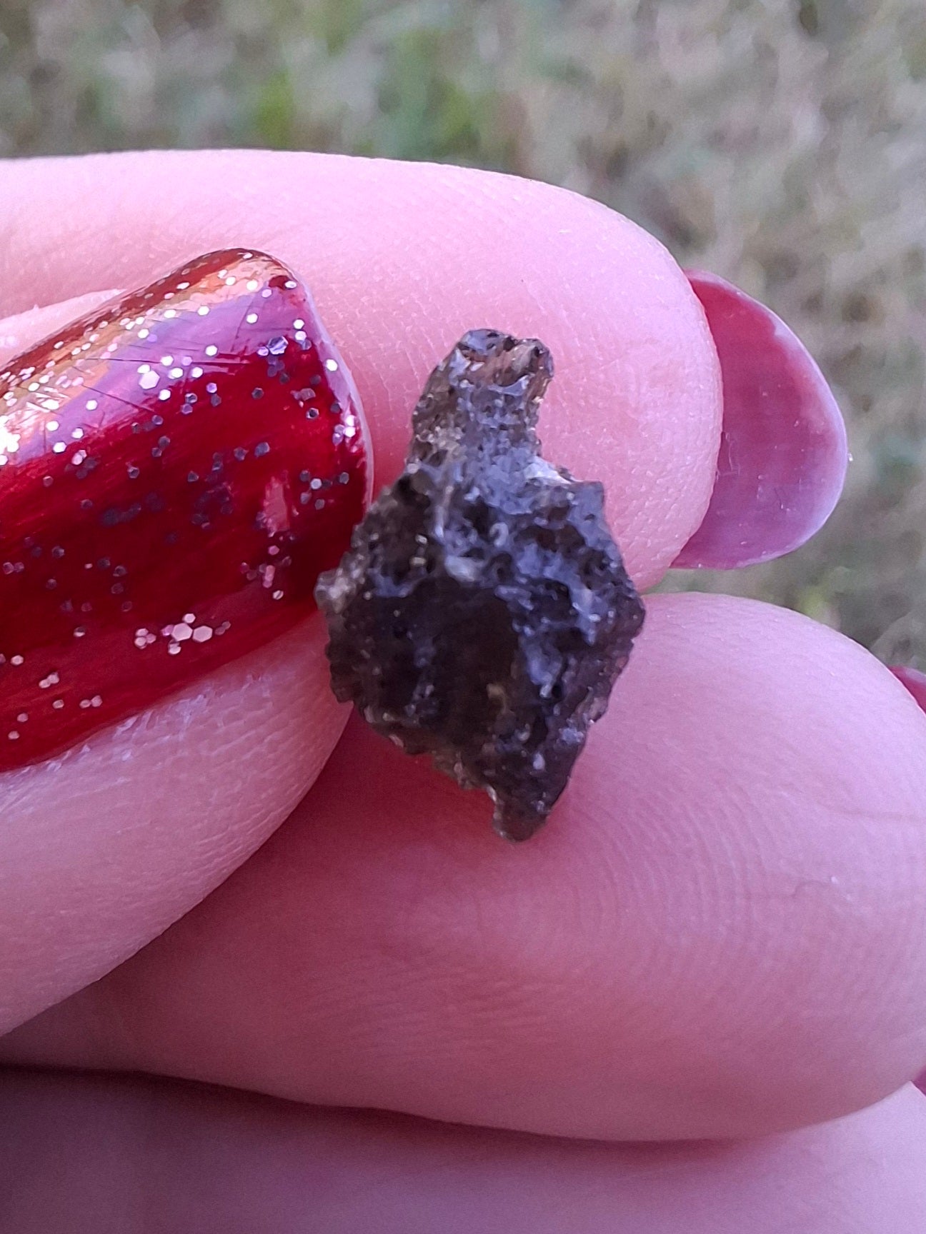 Moldavite Piece, 0.59g, Tektite (Ref: 1465)
