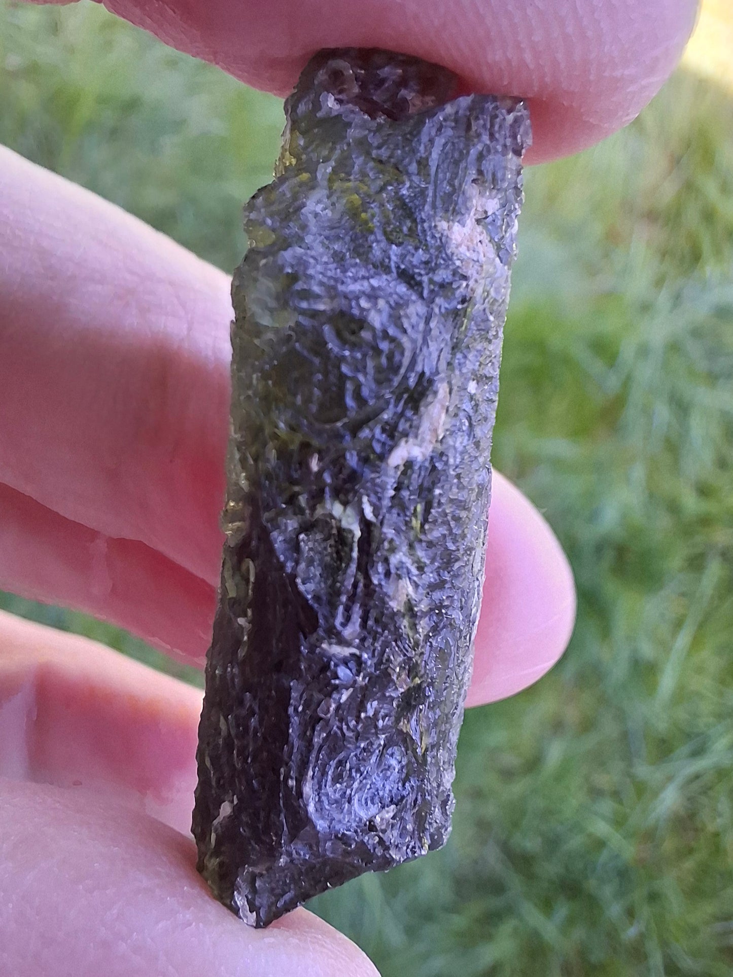 Moldavite Piece, NESMEN, 8.47g, Tektite (Ref: 1372)