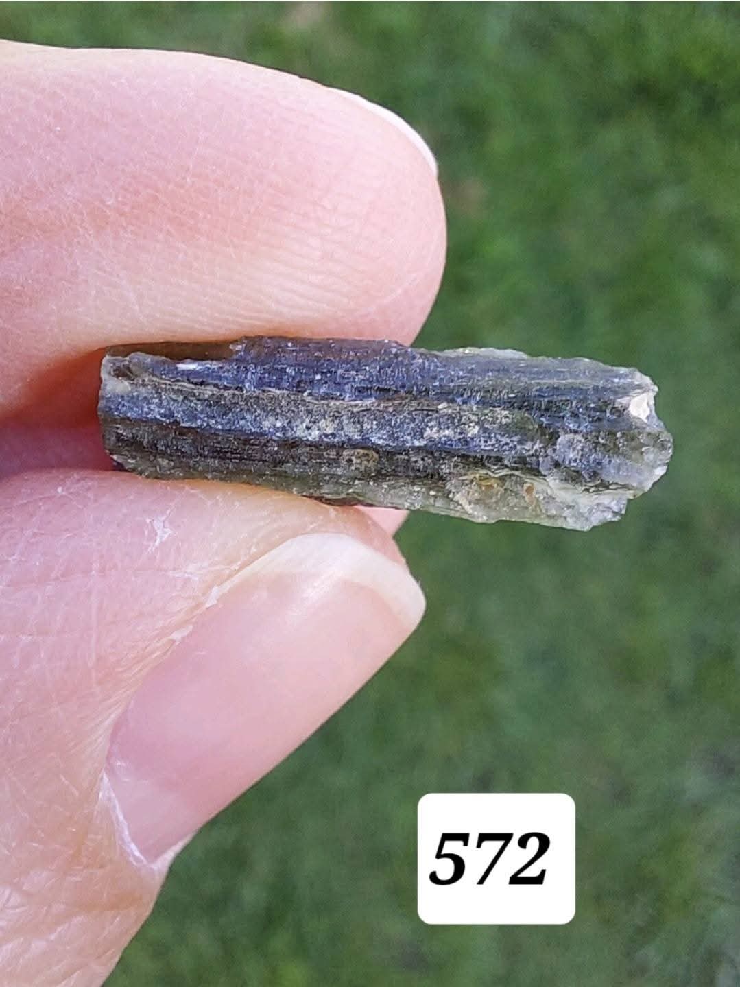 Moldavite Piece, 1.46g, Tektite (Ref: 572)