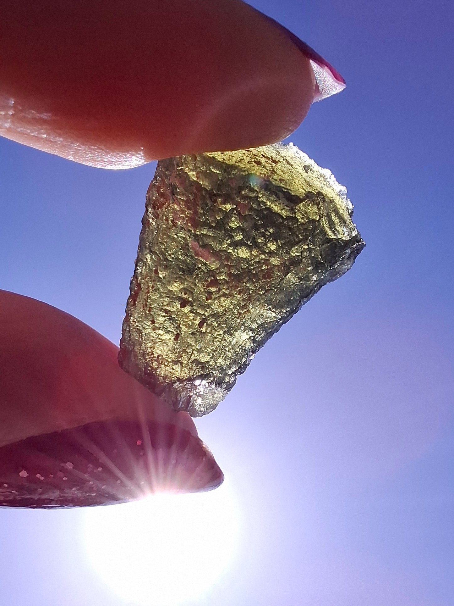 Moldavite Piece, 2.38g, Tektite (Ref: 1466)