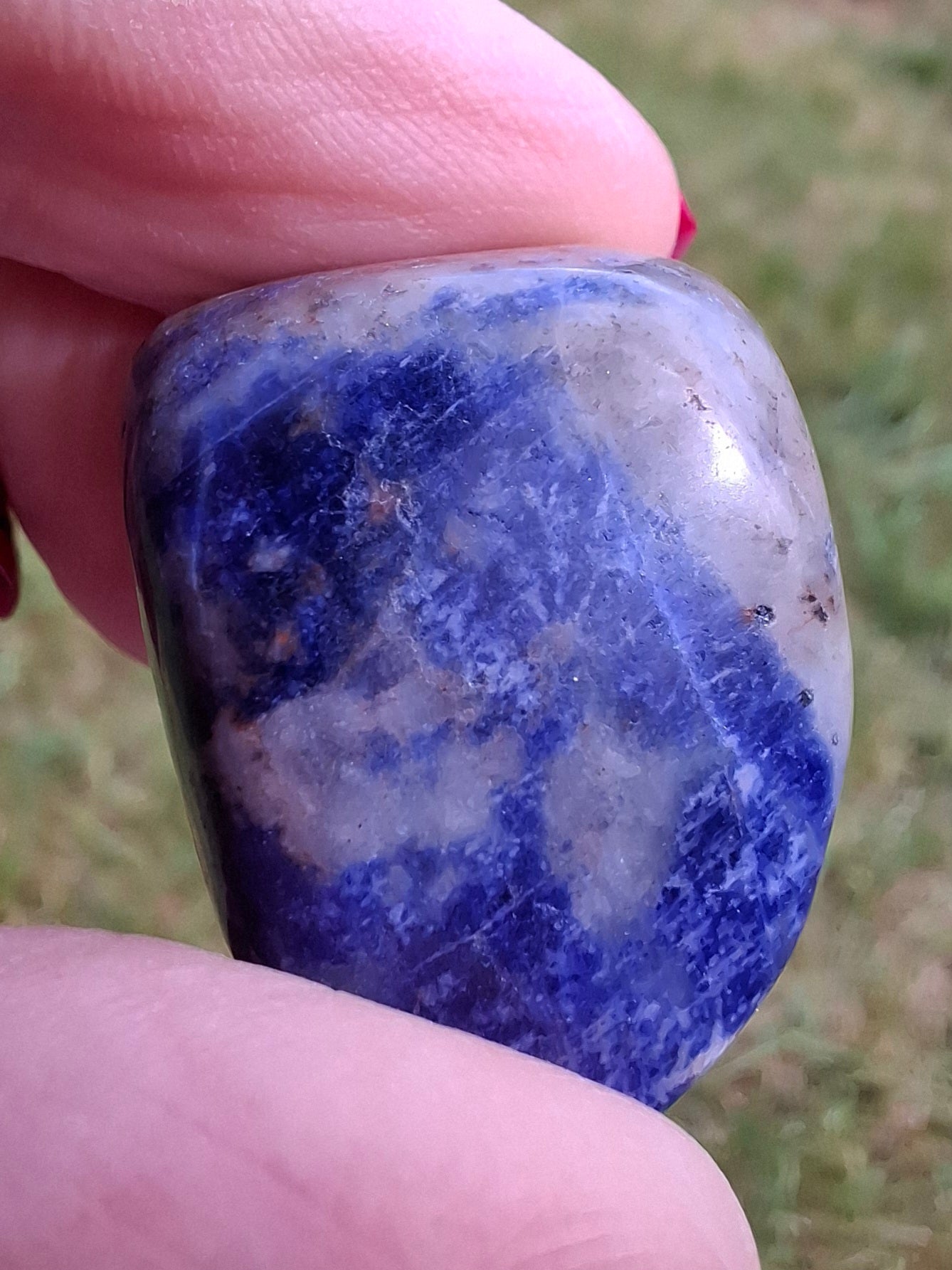Sodalite, Tumble Stone, Crystal (Ref: T156)