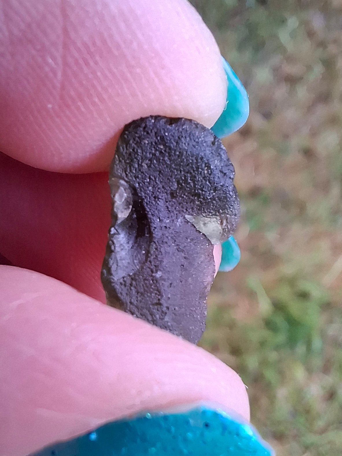 Moldavite Piece, 0.93g, Tektite (Ref: 1415)