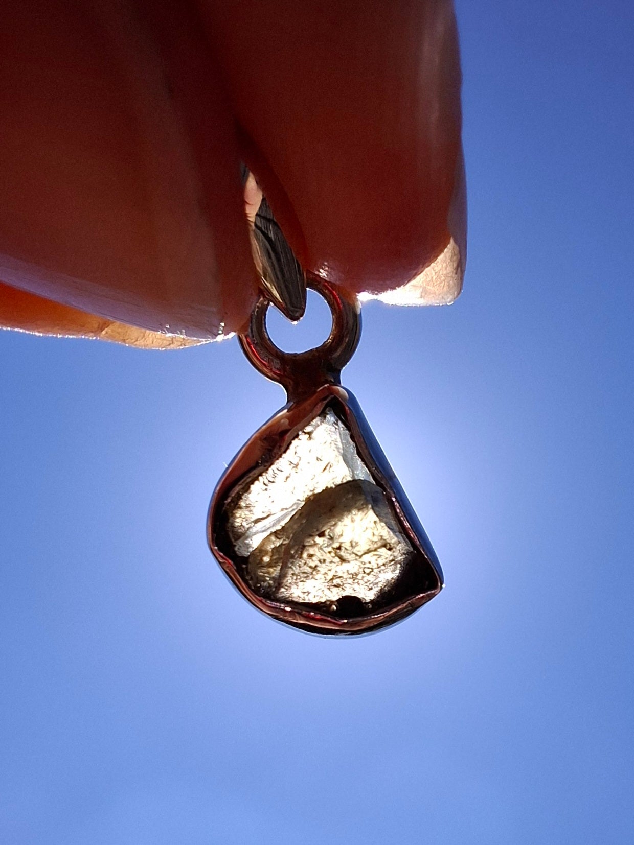 Moldavite Pendant, 925 Silver, Tektite (Ref: P38)