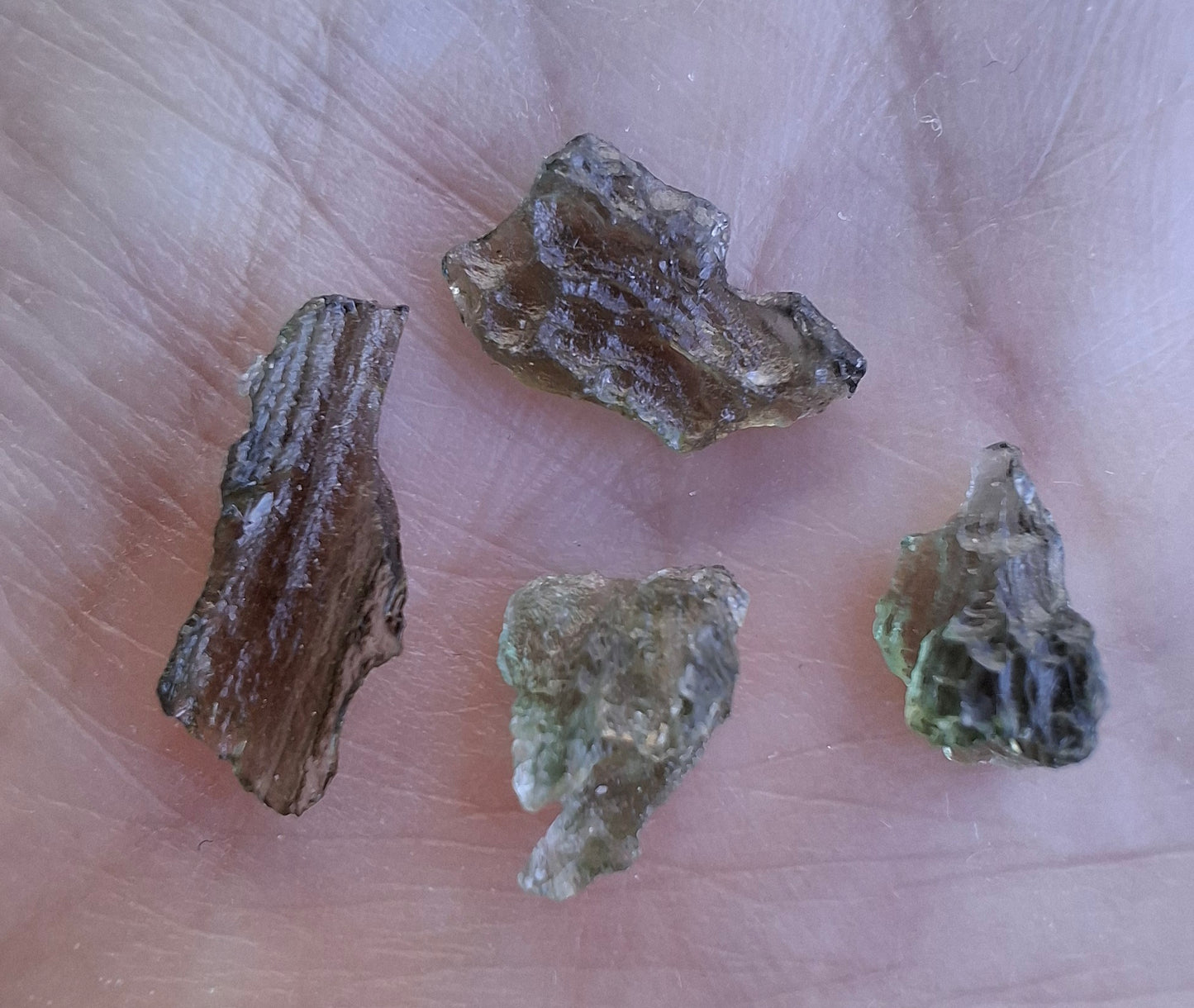 Moldavite chip Bundle, 1g, 4 pcs, Tektite (MB47)