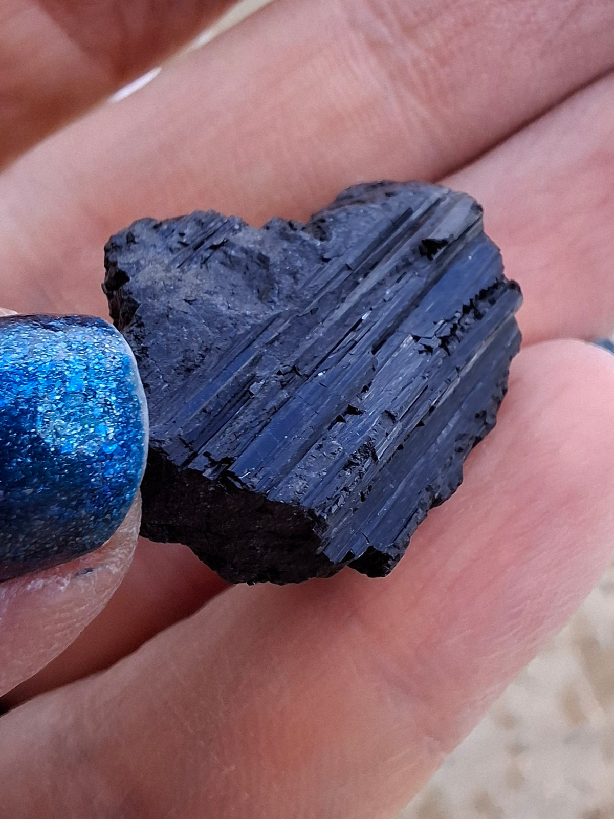 Black Tourmaline RAW, 8.70g, Crystal (Ref: RBT4)