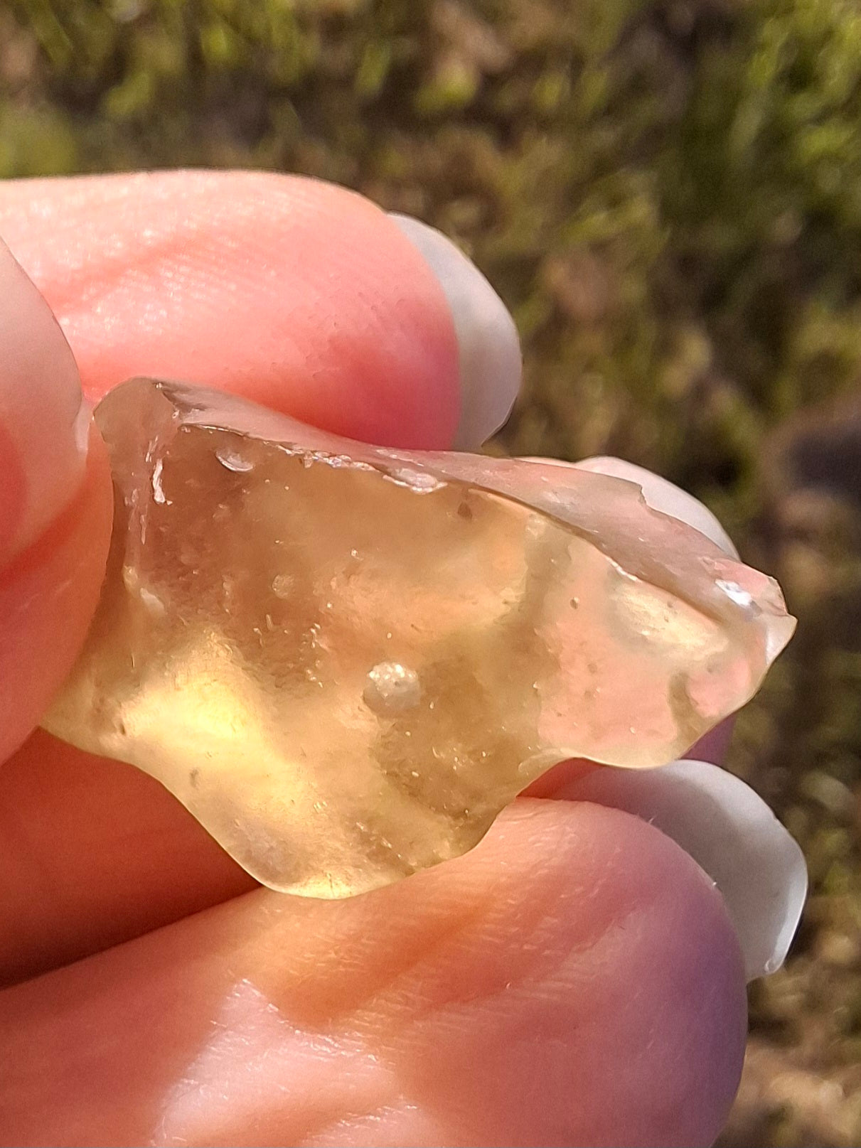 Libyan Desert Glass Piece, 3.04g, Tektite (Ref: LE4)