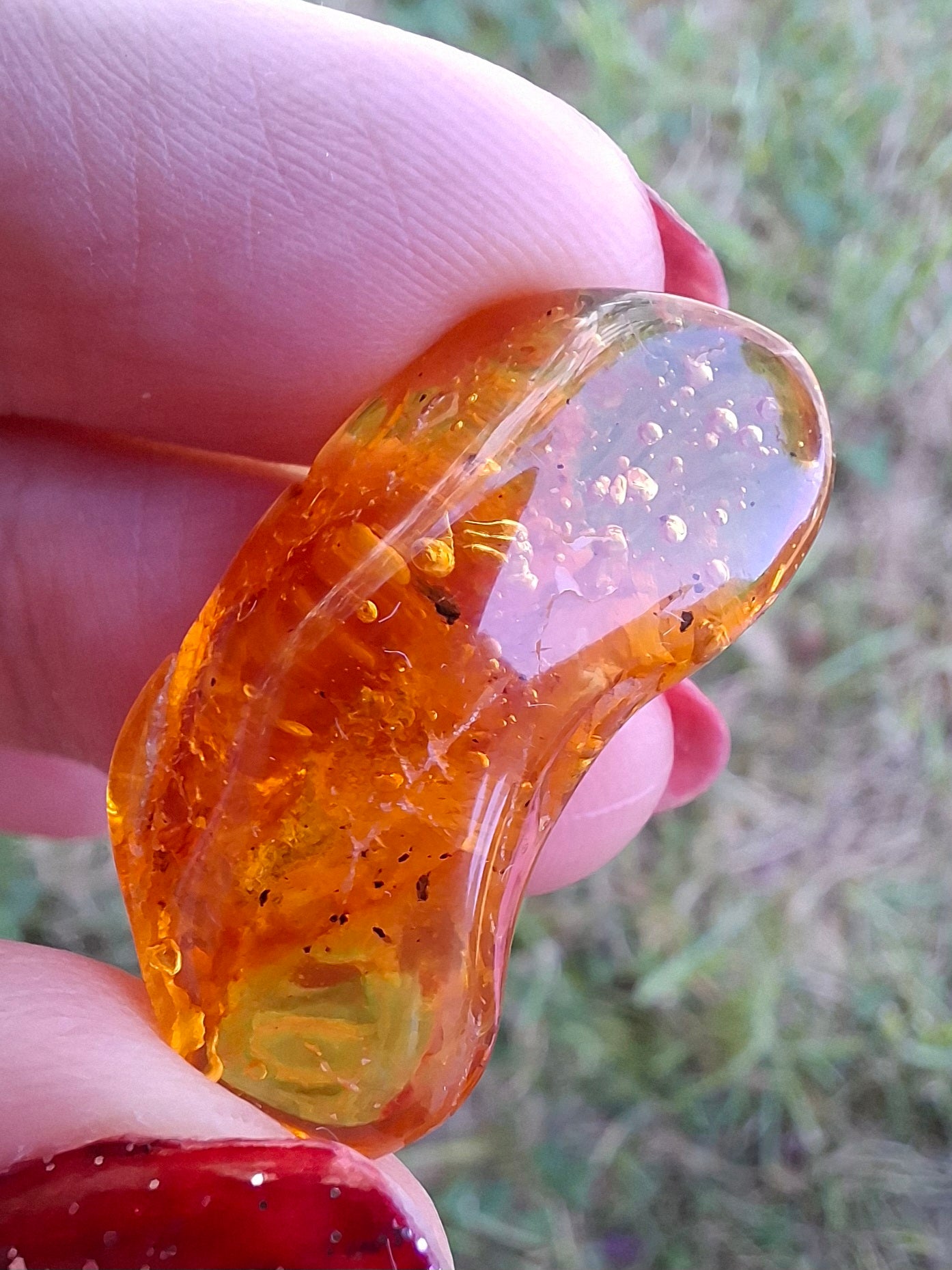 Baltic Amber, 2.34g, Fossil (Ref: A169)
