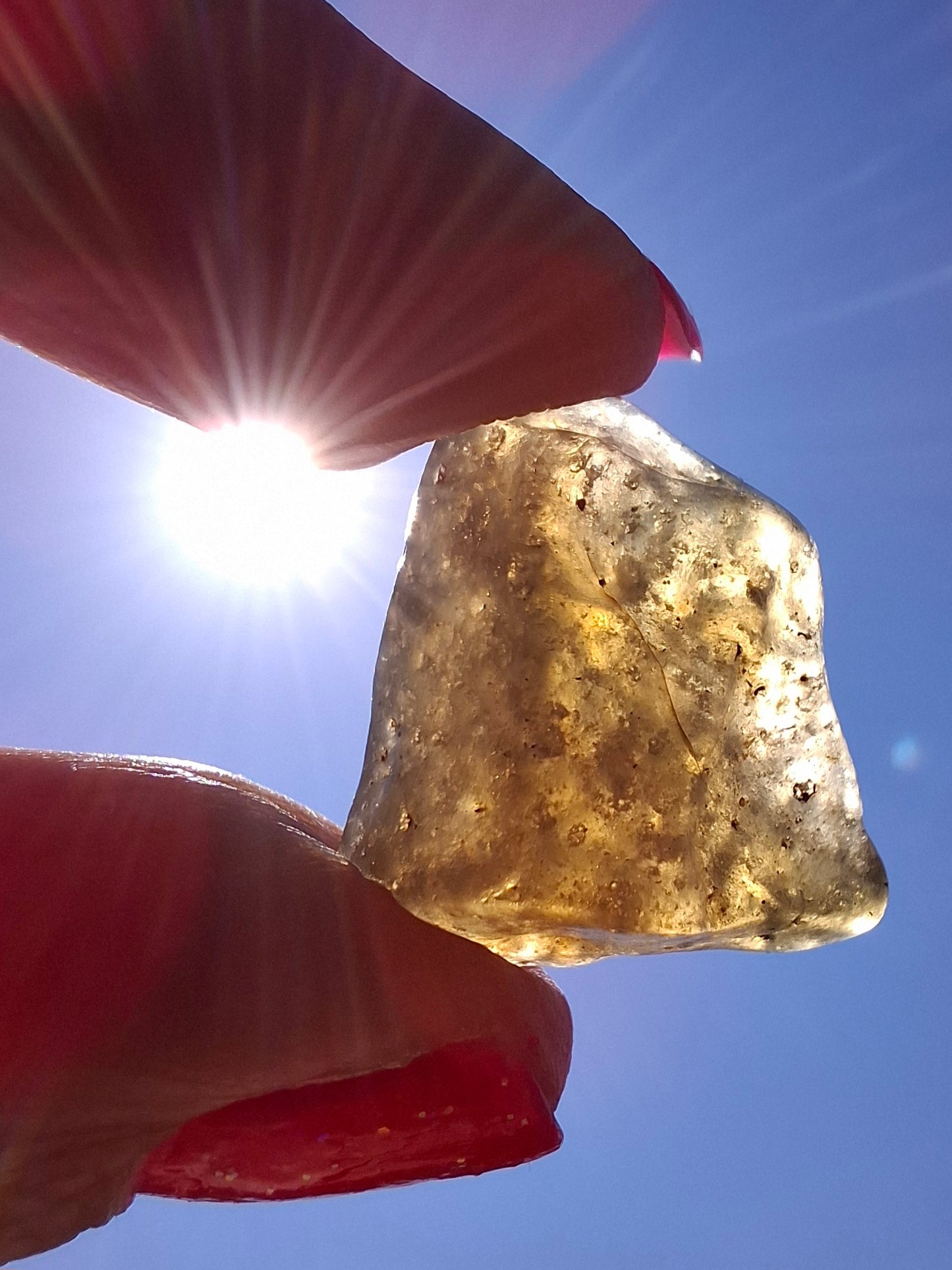 Libyan Desert Glass (darker) Piece, 3.40g, Tektite (Ref: L1362)