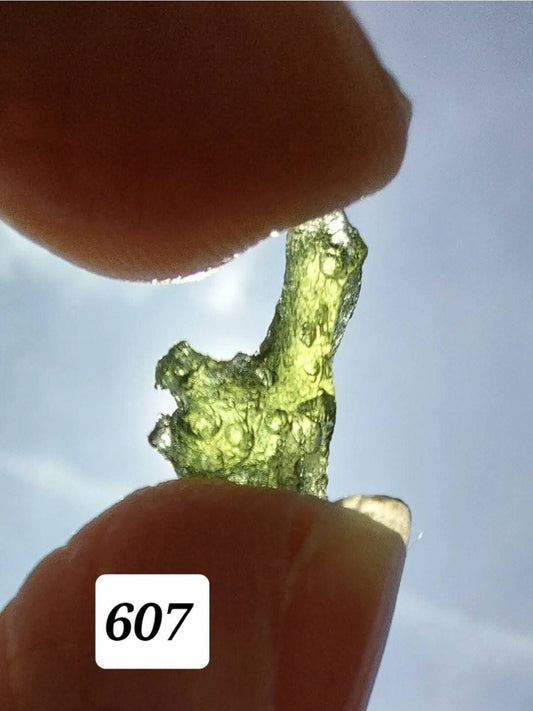 Moldavite piece, 0.51g, Tektite (Ref: 607)