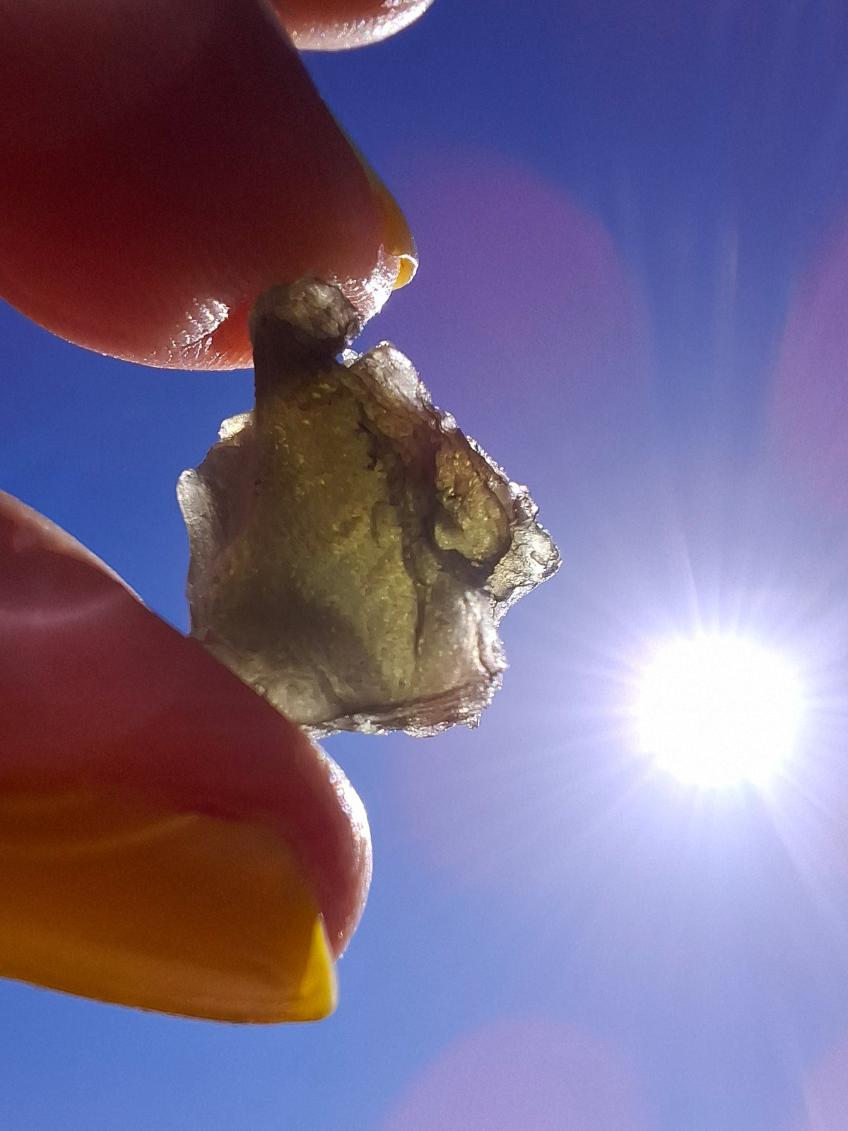 Moldavite Piece, 1.74g, Tektite (Ref: 1513)