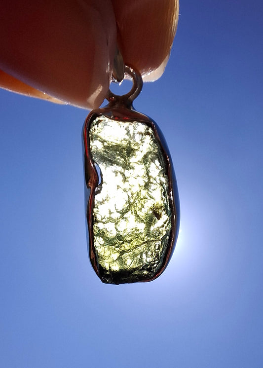 Moldavite Pendant, 925 Silver, Tektite (Ref: P16)