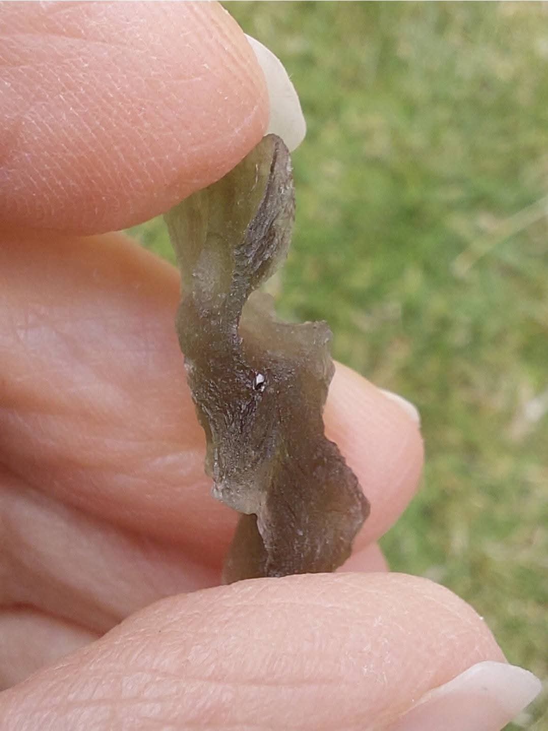 Moldavite Piece, 1.10g, Tektite (Ref: E158)