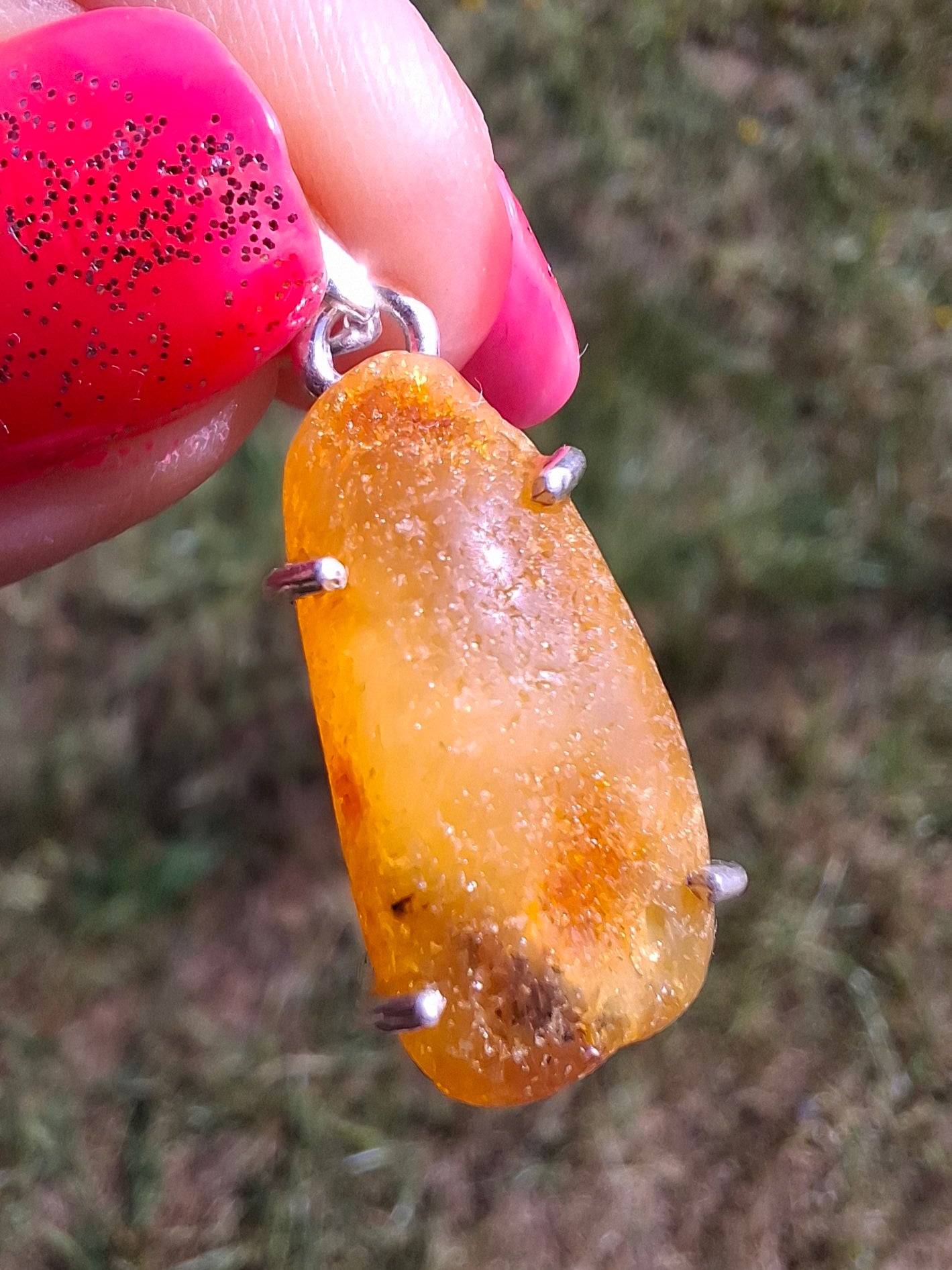 Baltic Amber Pendant, 925 Silver, Fossil (Ref: AP8)