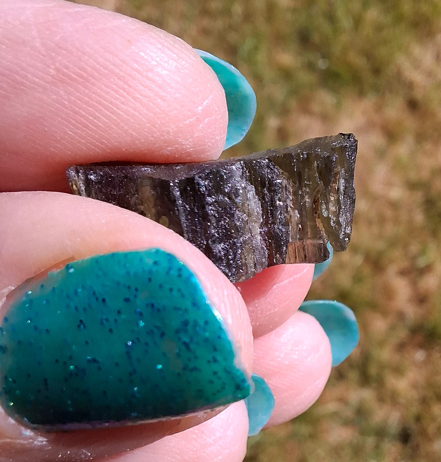 Moldavite Piece, 1.67g, Tektite (Ref: 1423)