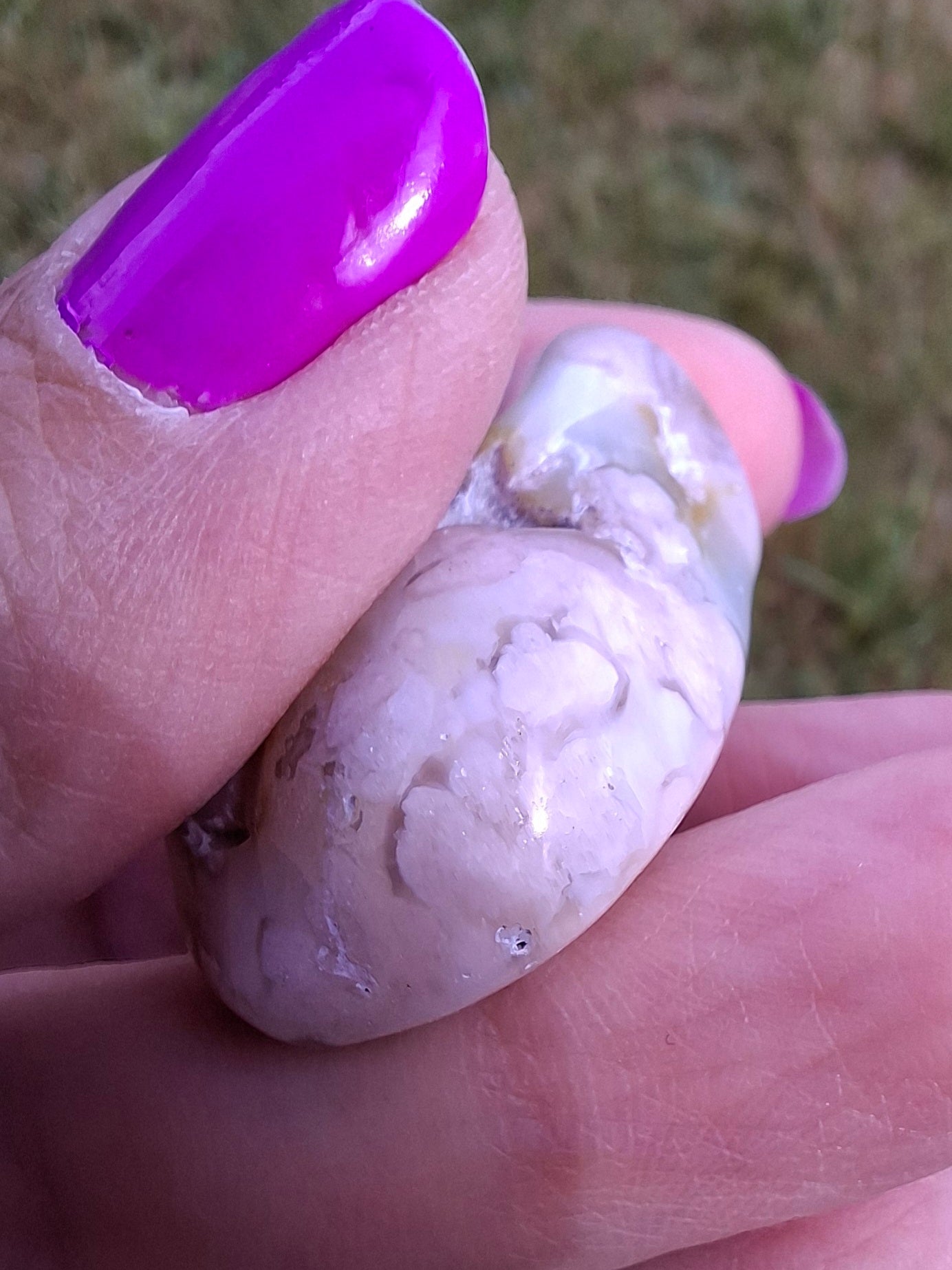 Flower Agate, Tumble Stone, Crystal (Ref: T69)