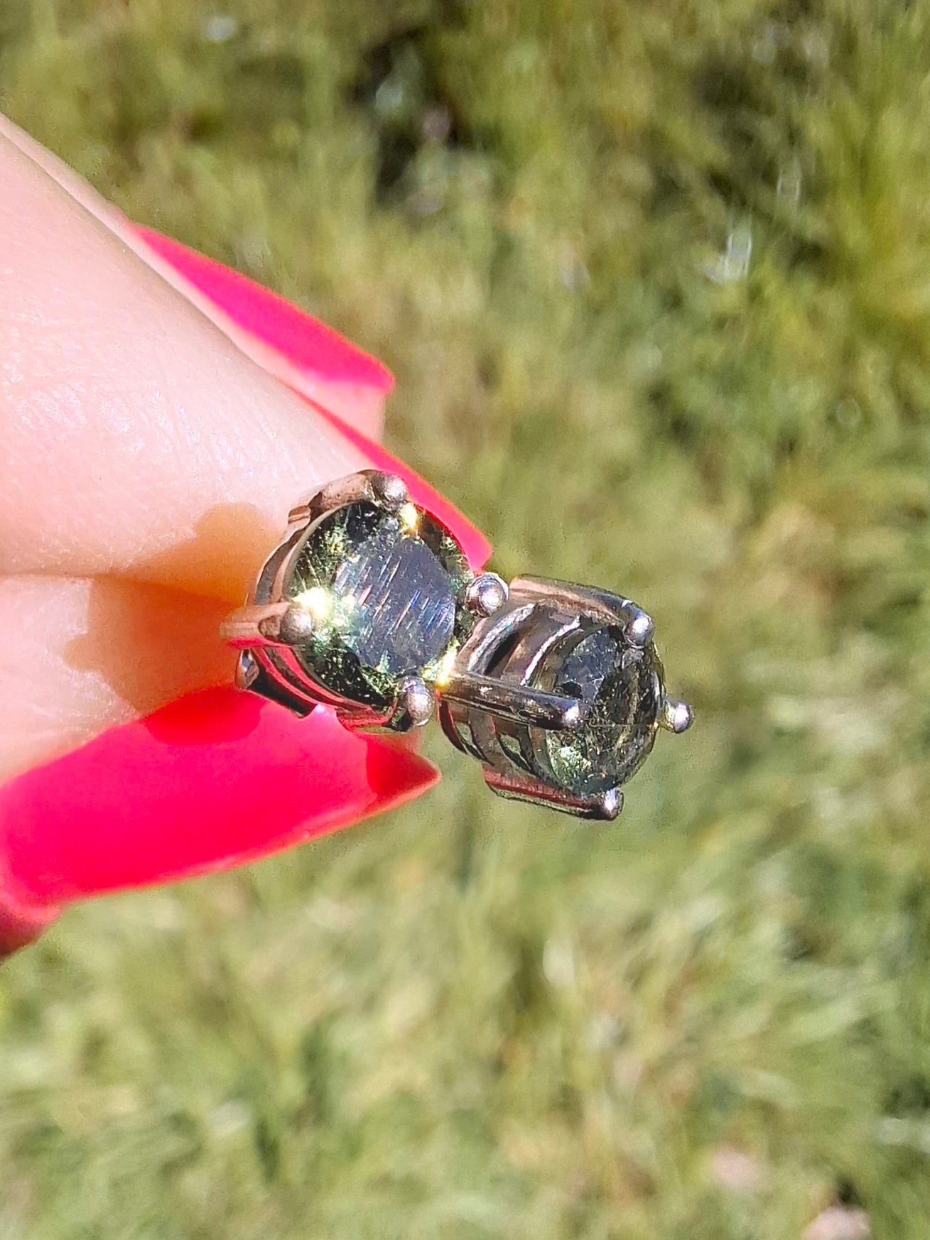 Moldavite (faceted) 5mm STUD EARRINGS, 925 Silver, Tektite (Ref: Pair50)