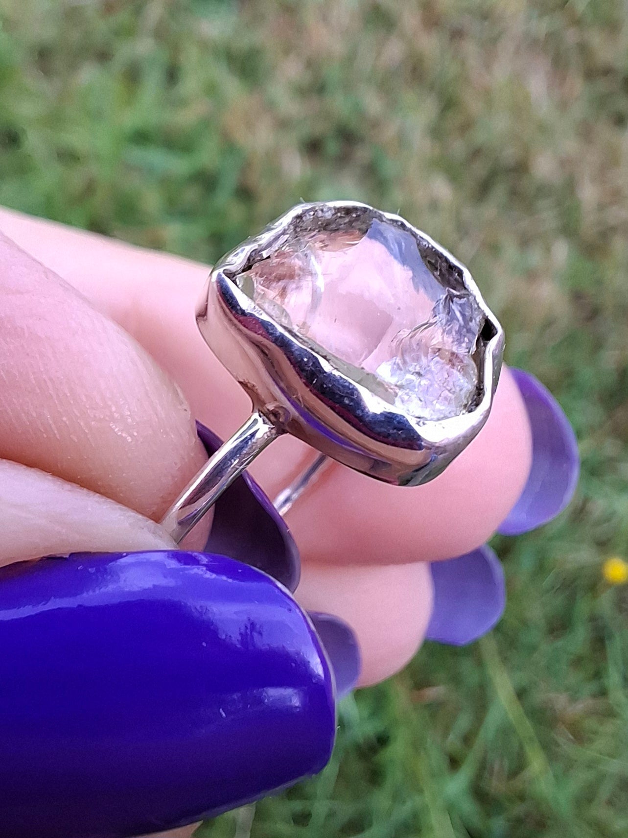 Libyan Desert Glass Ring, size large V, 925 Silver, Tektite (Ref: LR60)
