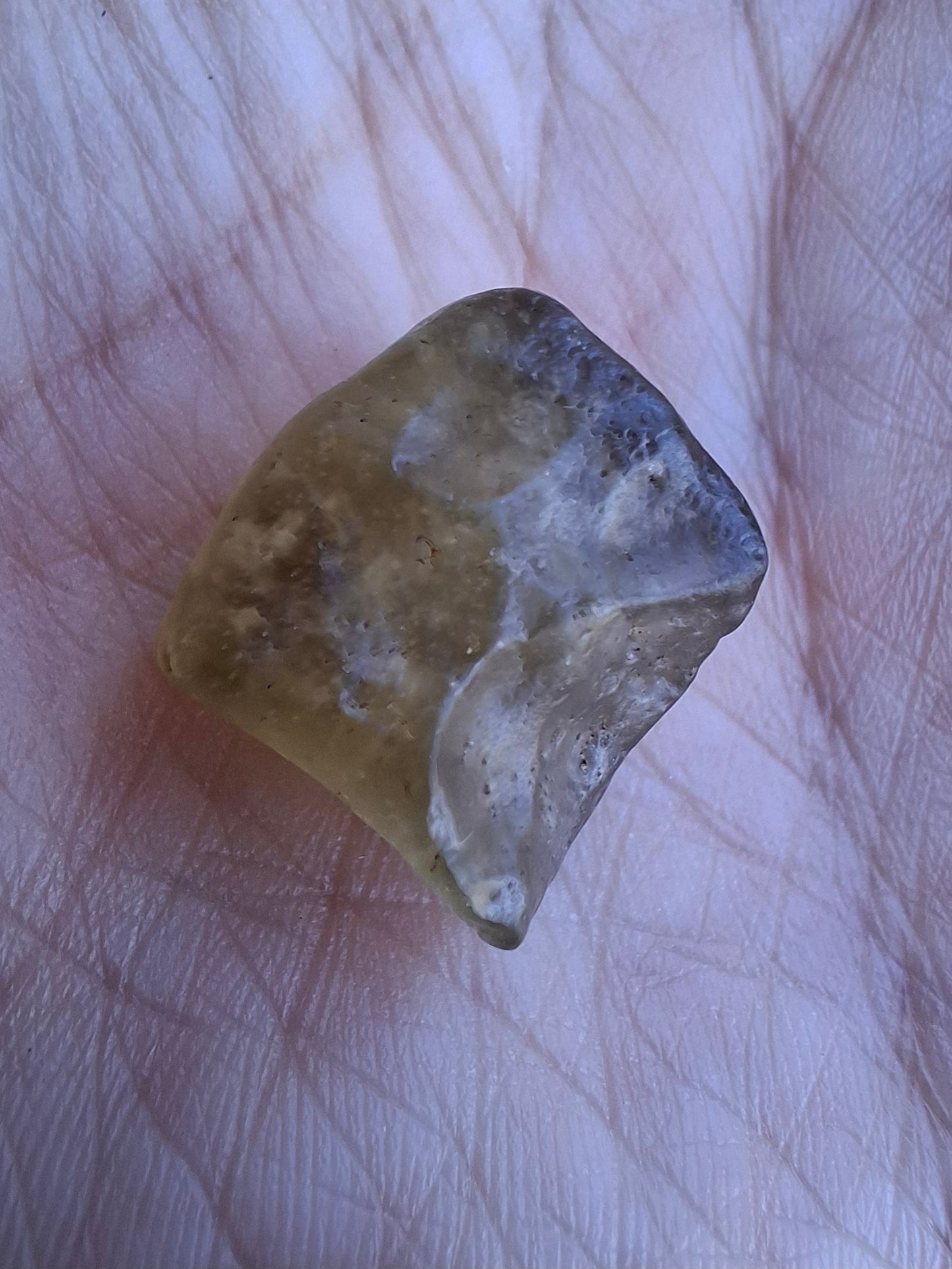 Libyan Desert Glass (darker) Piece, 4.92g, Tektite (Ref: L1364)