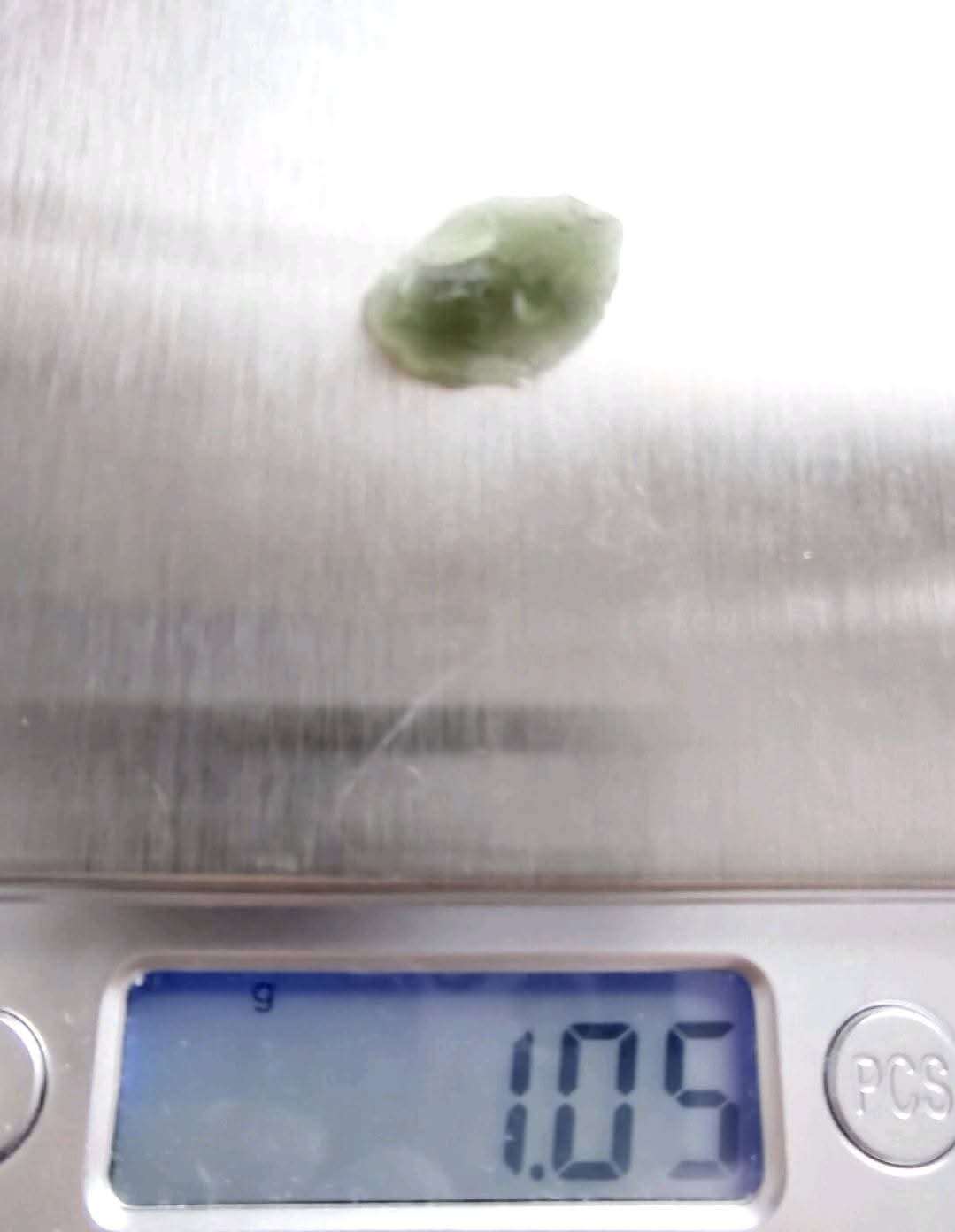 Moldavite Piece, 1.05g, Tektite (Ref: E182)