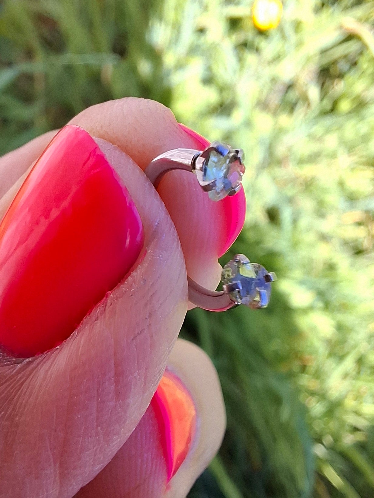 Moldavite (raw) HORSESHOE SEPTUM RING, 16G, Surgical Steel, Tektite (Ref: S1)