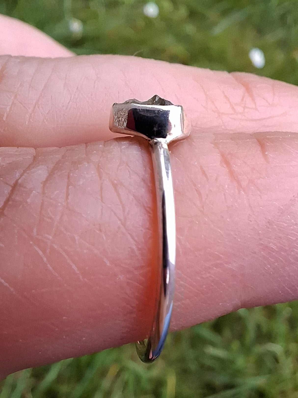 Moldavite Ring, size large L/small M, 925 Silver, Tektite (Ref: R50)