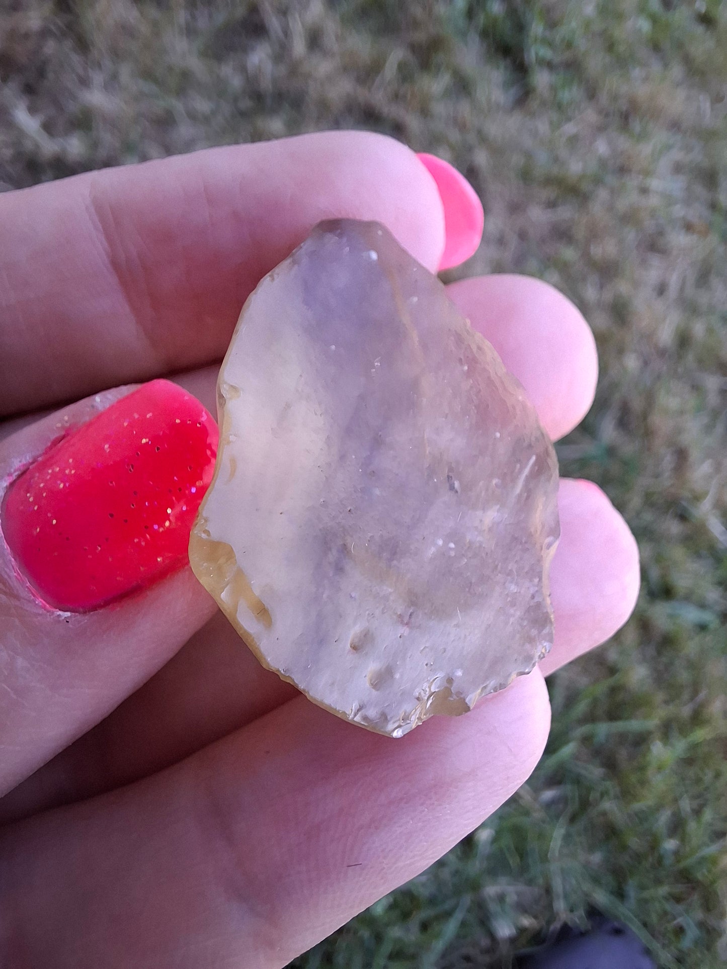 Libyan Desert Glass (darker) Piece, 12.00g, Tektite (Ref: L1377)