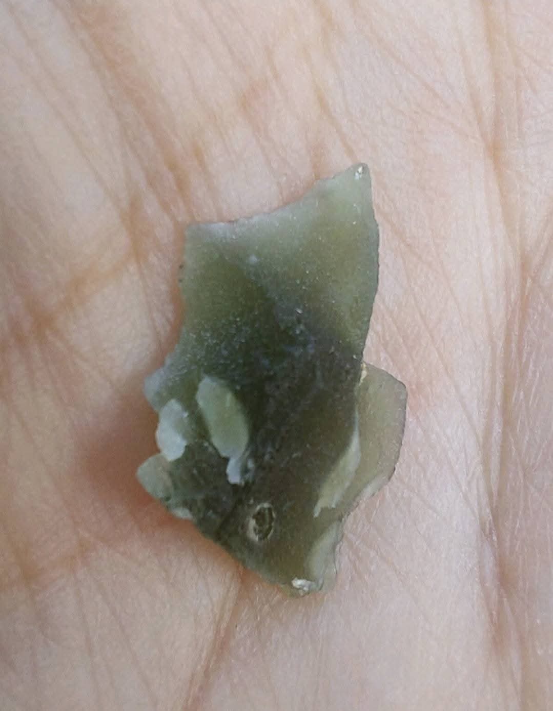 Moldavite Piece, 0.75g, Tektite (Ref: 1124)