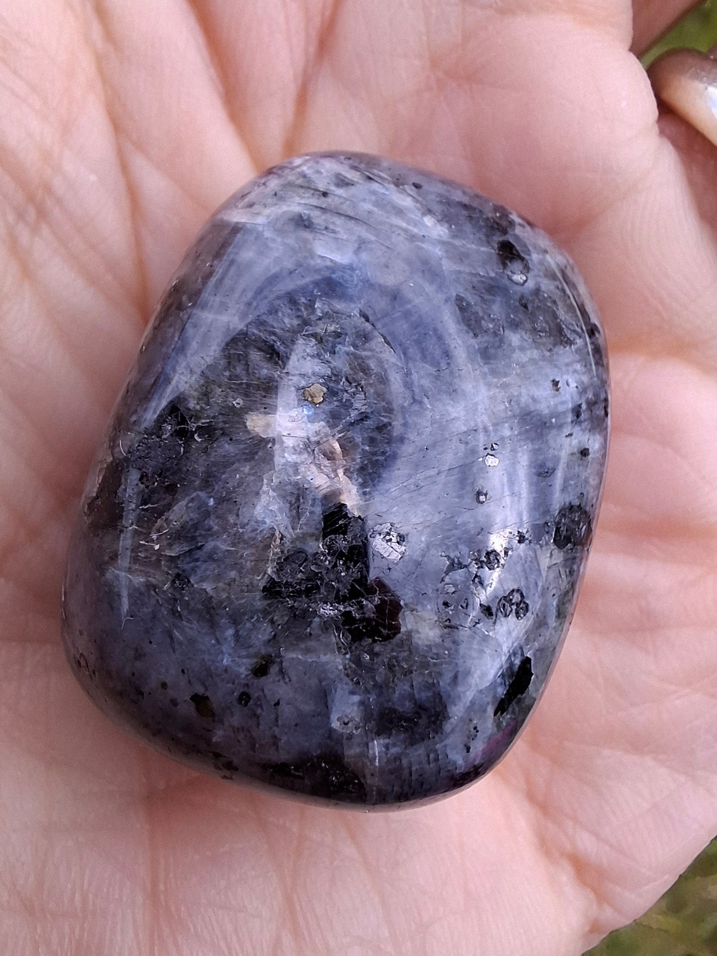 Larvikite, Tumble Stone, Crystal (Ref: T126)