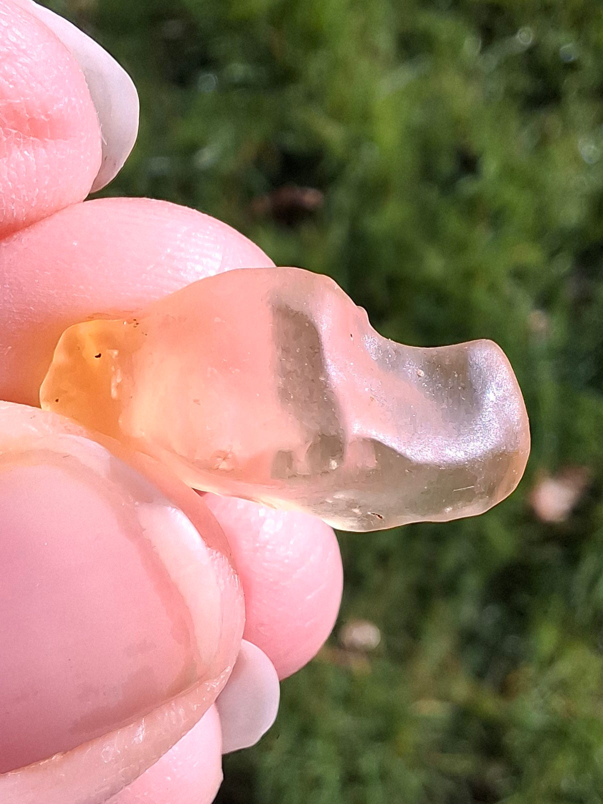 Libyan Desert Glass small piece, 1.22g, Tektite (Ref: L1348)