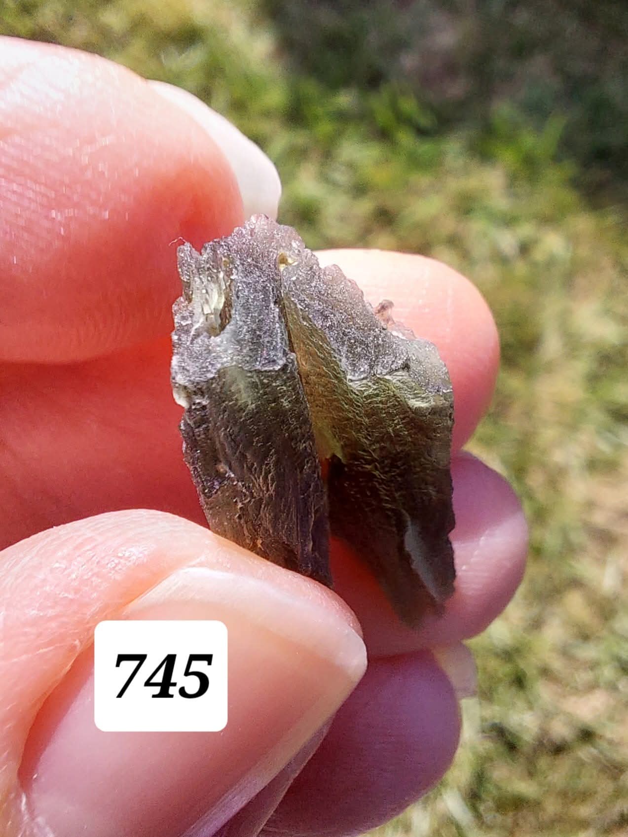 Moldavite Piece, ANGEL CHIME, 2.18g, Tektite (Ref: 745)