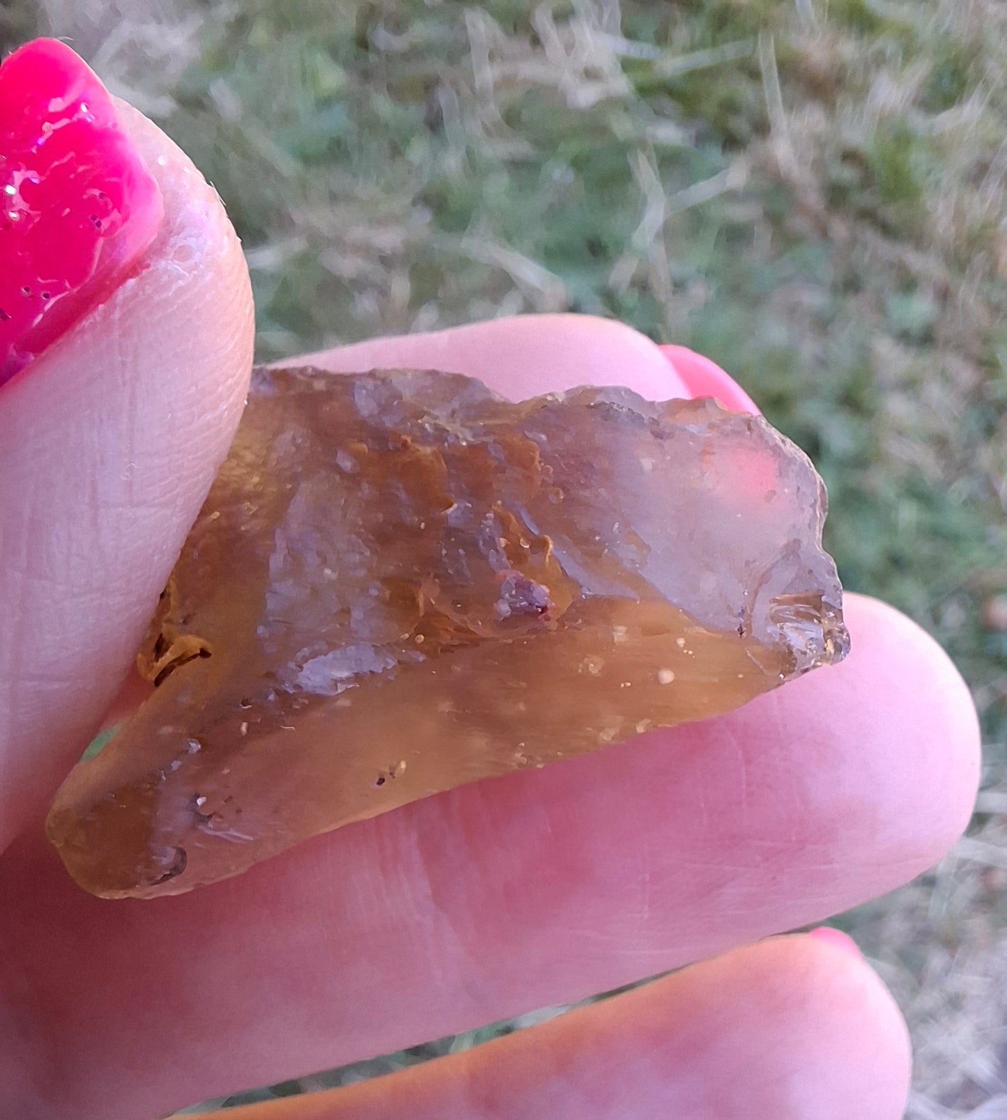 Libyan Desert Glass (darker) Piece, 7.36g, Tektite (Ref: L1357)