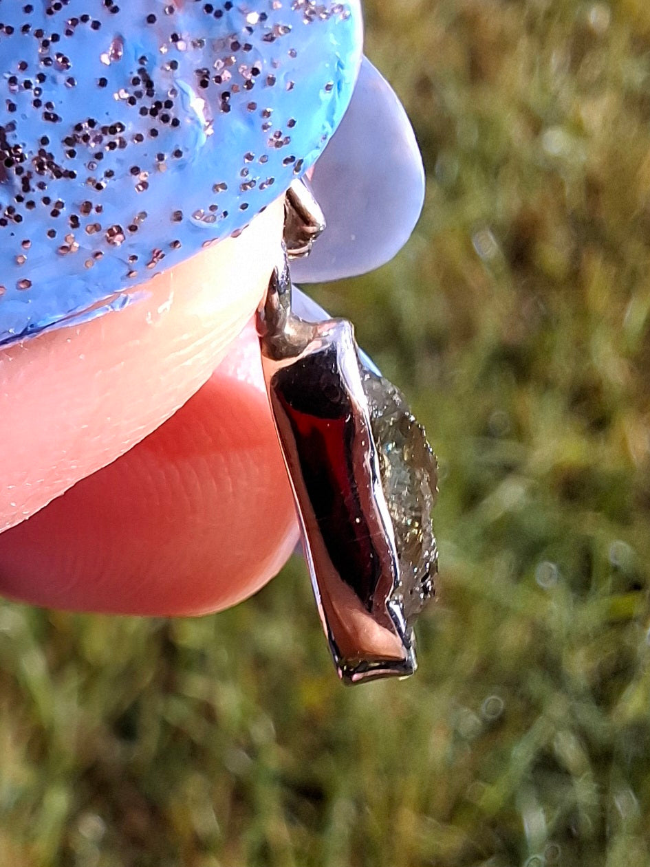 Moldavite Pendant, 925 Silver, Tektite (Ref: P46)