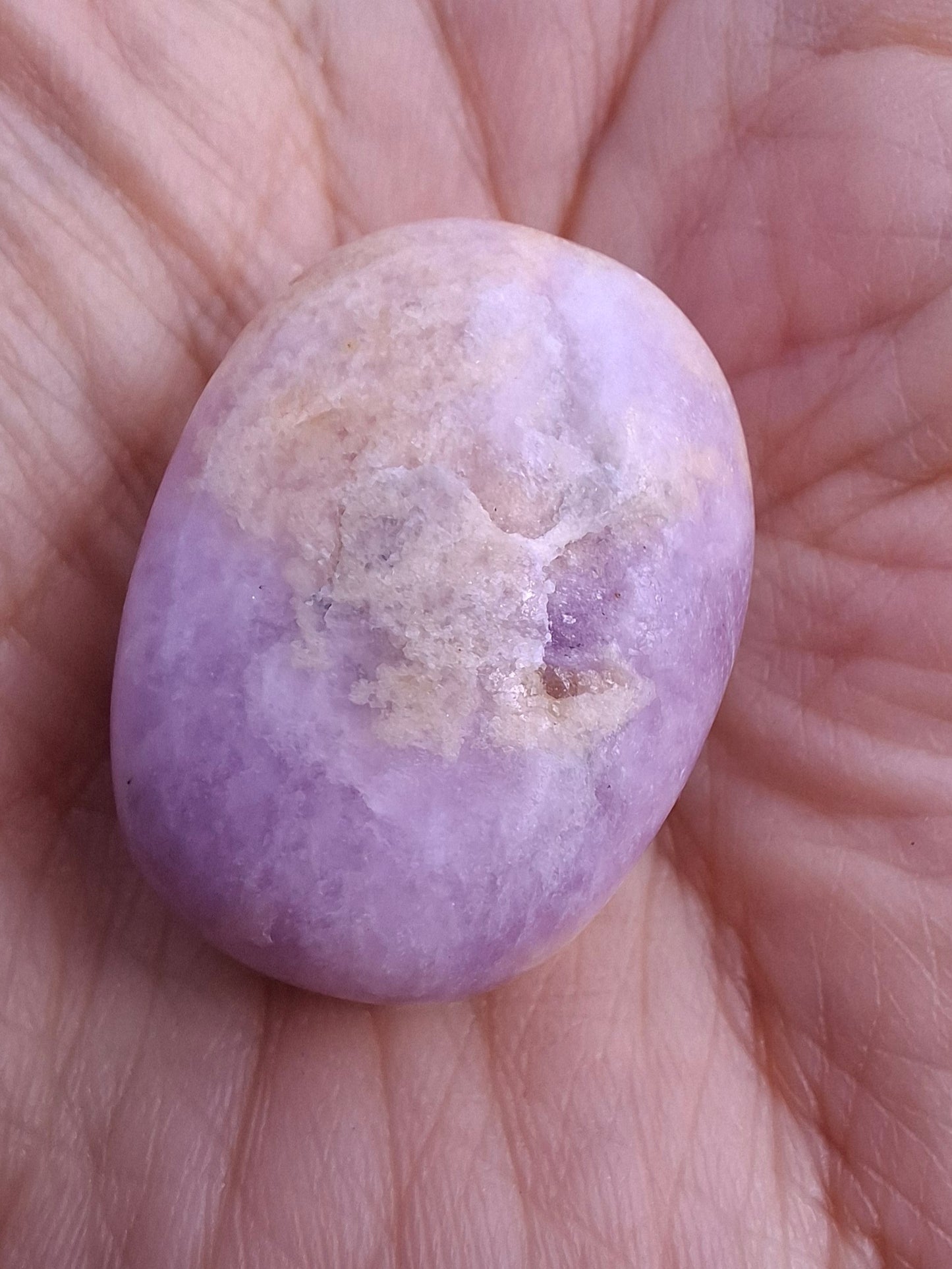 Lepidolite, Tumble Stone, Crystal (Ref: T121)
