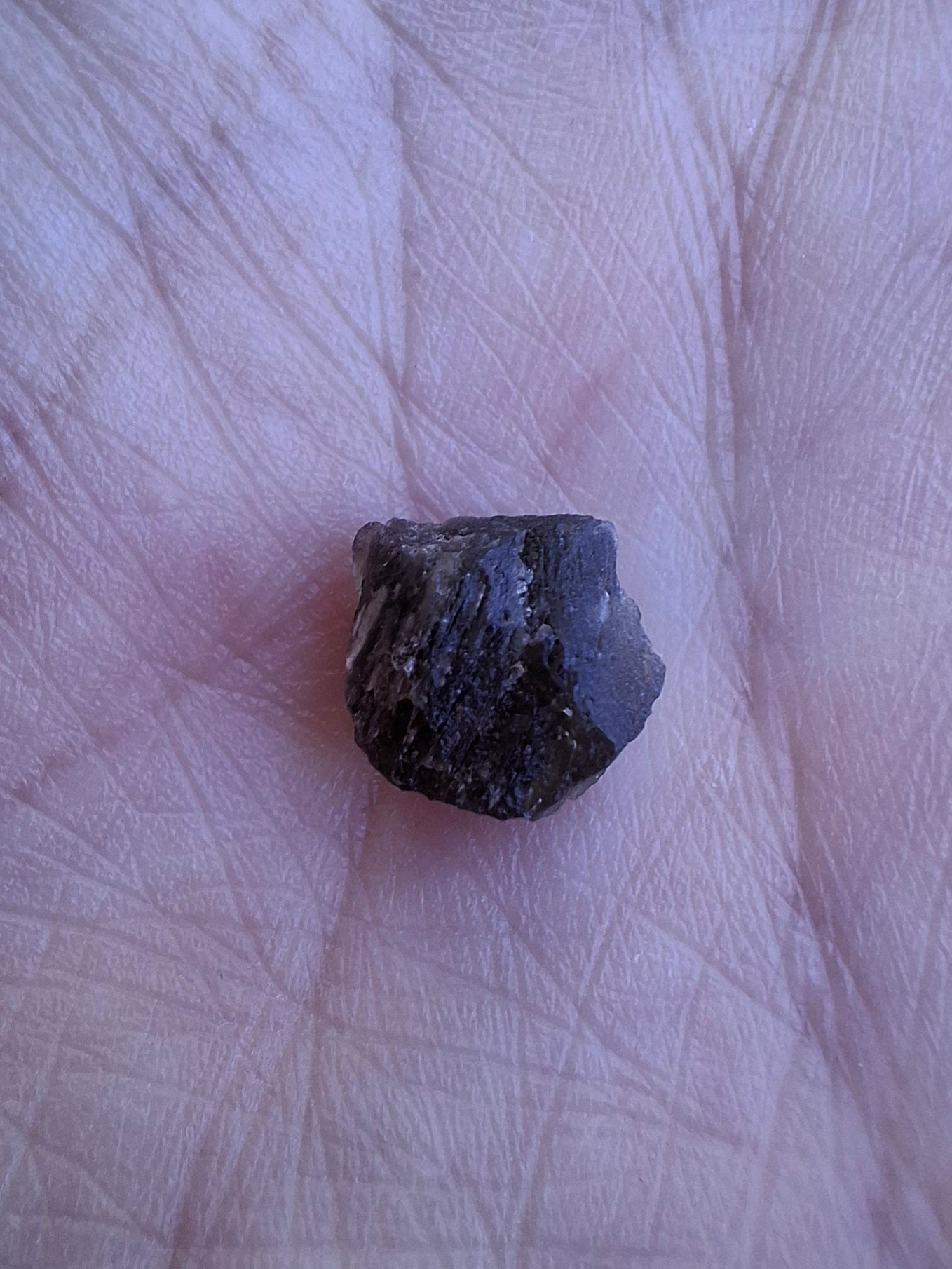 Moldavite Piece, 0.59g, Tektite (Ref: 1472)