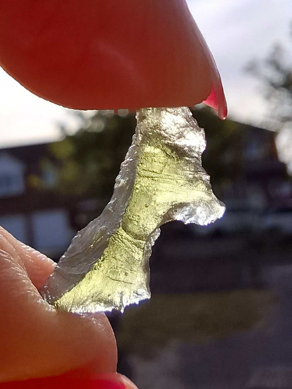 Moldavite Piece, 0.69g, Tektite (Ref: 1486)