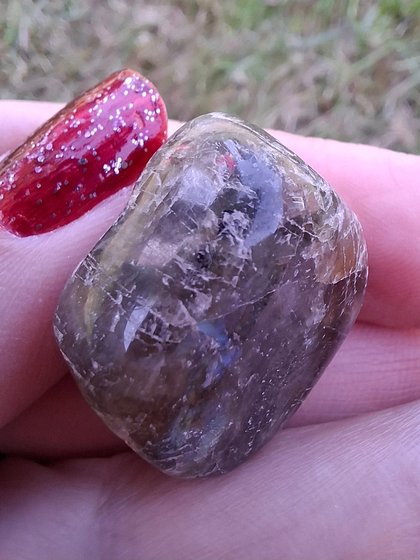 Labradorite, Tumble Stone, Crystal (Ref: T211)